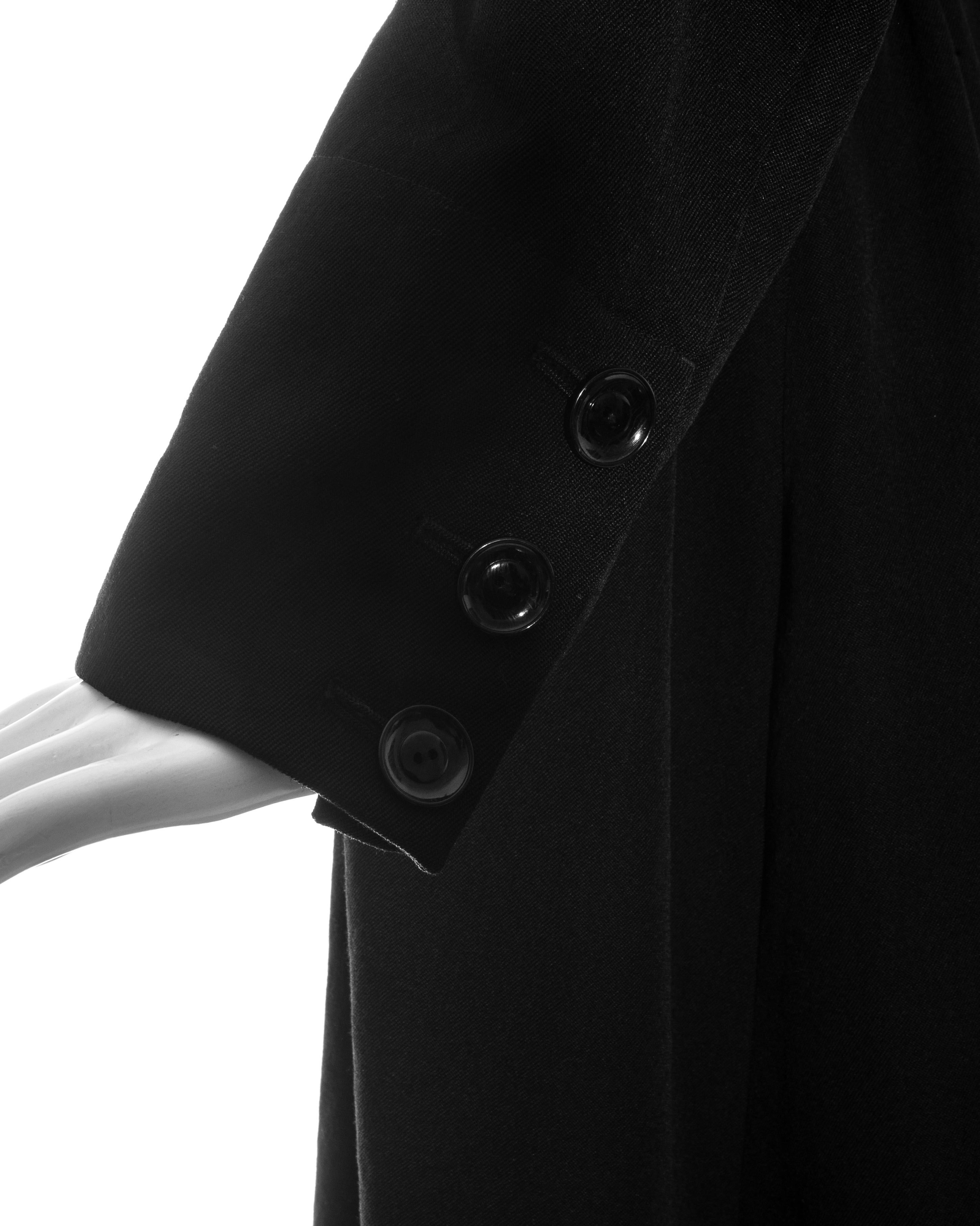 Yohji Yamamoto black wool gabardine coat with exaggerated pockets, fw 2004 For Sale 2
