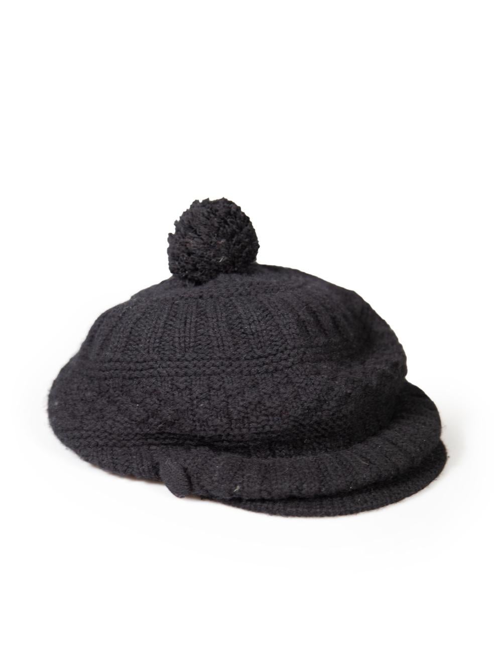 CONDITION is Very good. Minimal wear to hat is evident. Minimal wear with overall light pilling on this used Yohji Yamamoto designer resale item.
 
 
 
 Details
 
 
 Black
 
 Wool
 
 Bakerboy cap
 
 Pom pom detail
 
 Knitted
 
 
 
 
 
 Made in