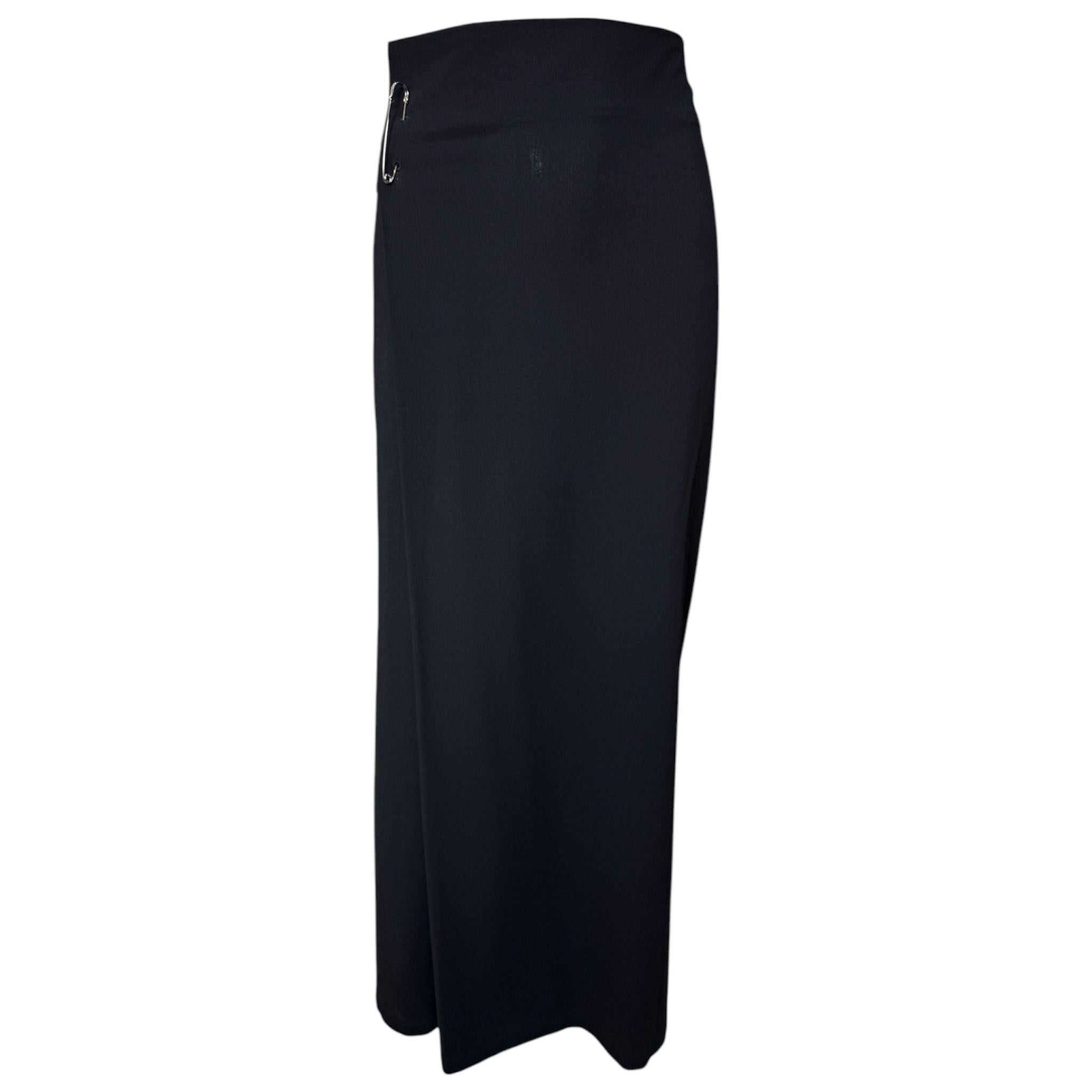 Ensemble de jupes en laine noire de Yohji Yamamoto avec épingle à nourrice Nouveau/Ancien, années 2000 Neuf - En vente à Los Angeles, CA