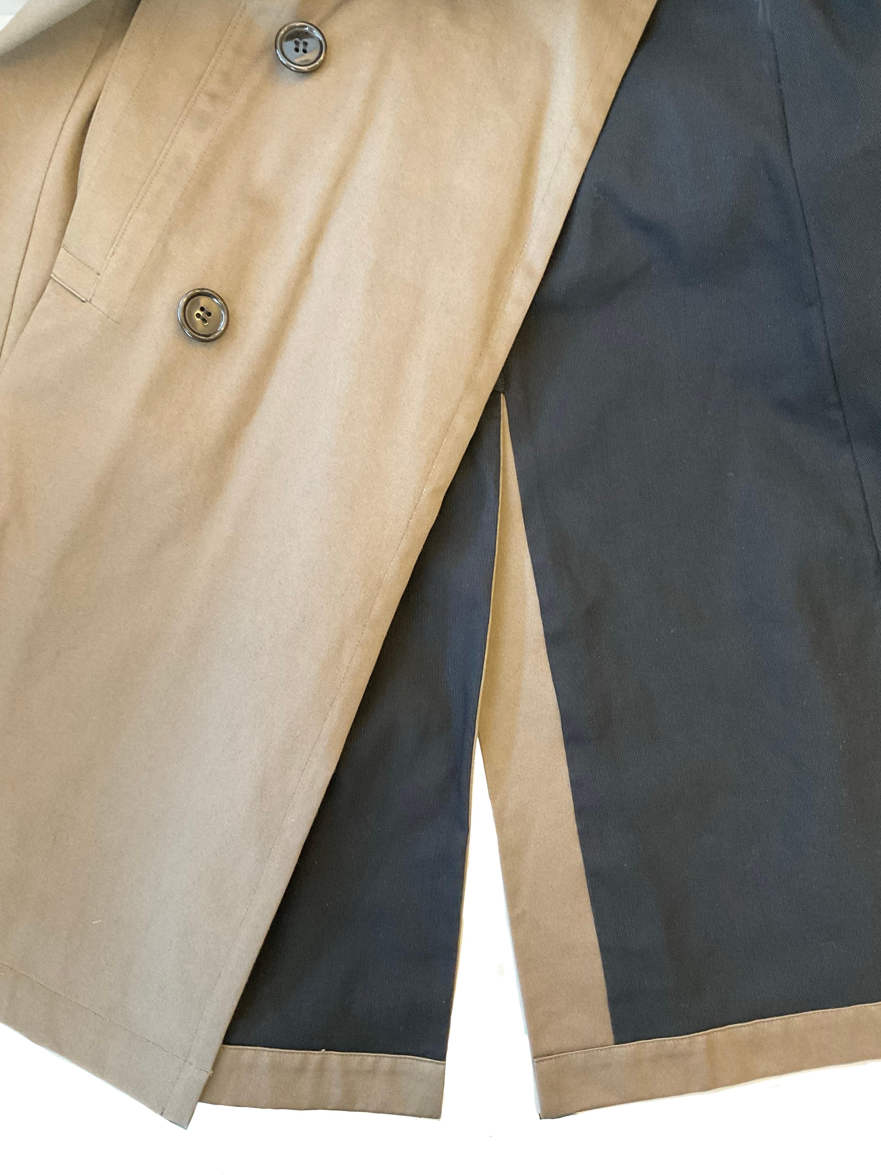 YOHJI YAMAMOTO Cabán de doble botonadura en color caqui con cuello de algodón de los años 2000. en venta 2