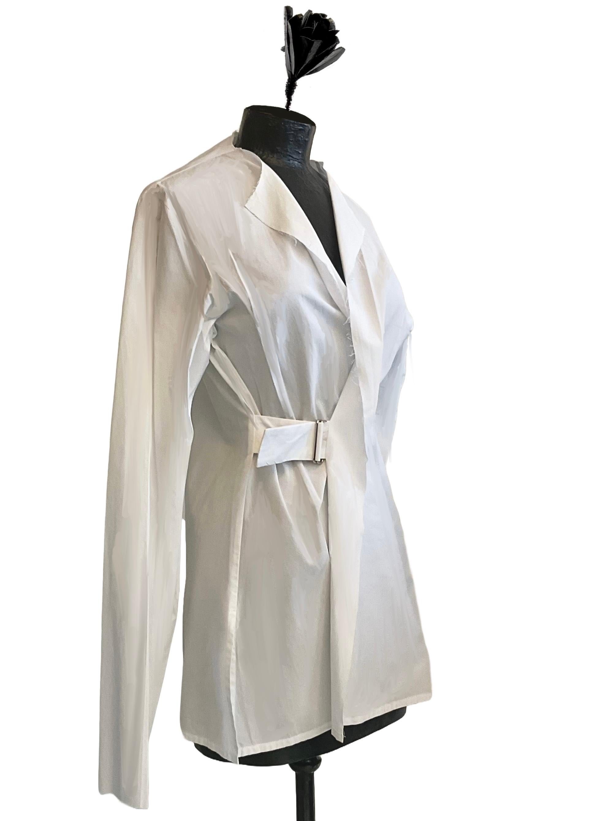 Gray YOHJI YAMAMOTO White cotton shirt with buckle closure early 2000s For Sale