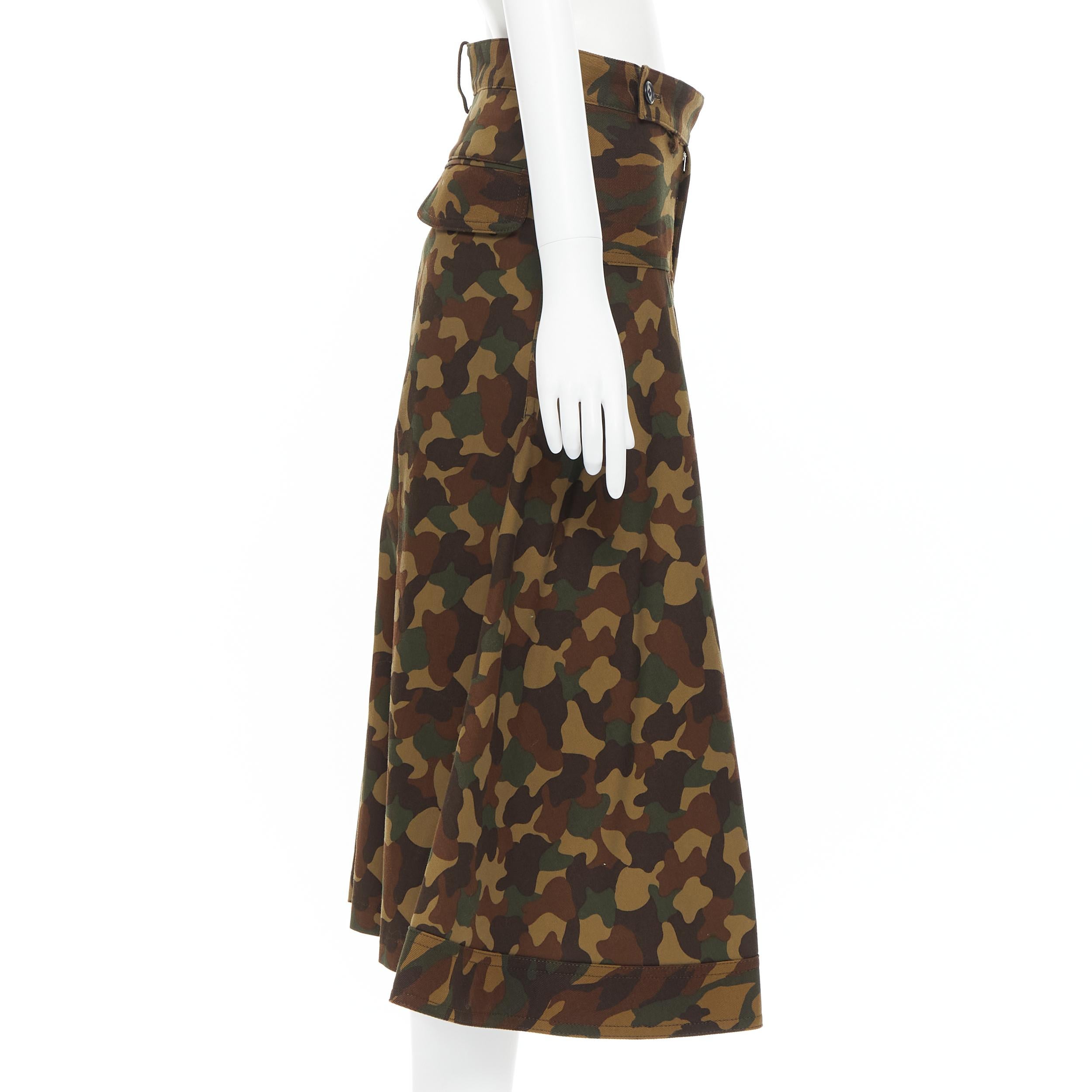 YOHJI YAMAMOTO convertible green camouflage print culotte shorts skirt JP1 S In Excellent Condition In Hong Kong, NT