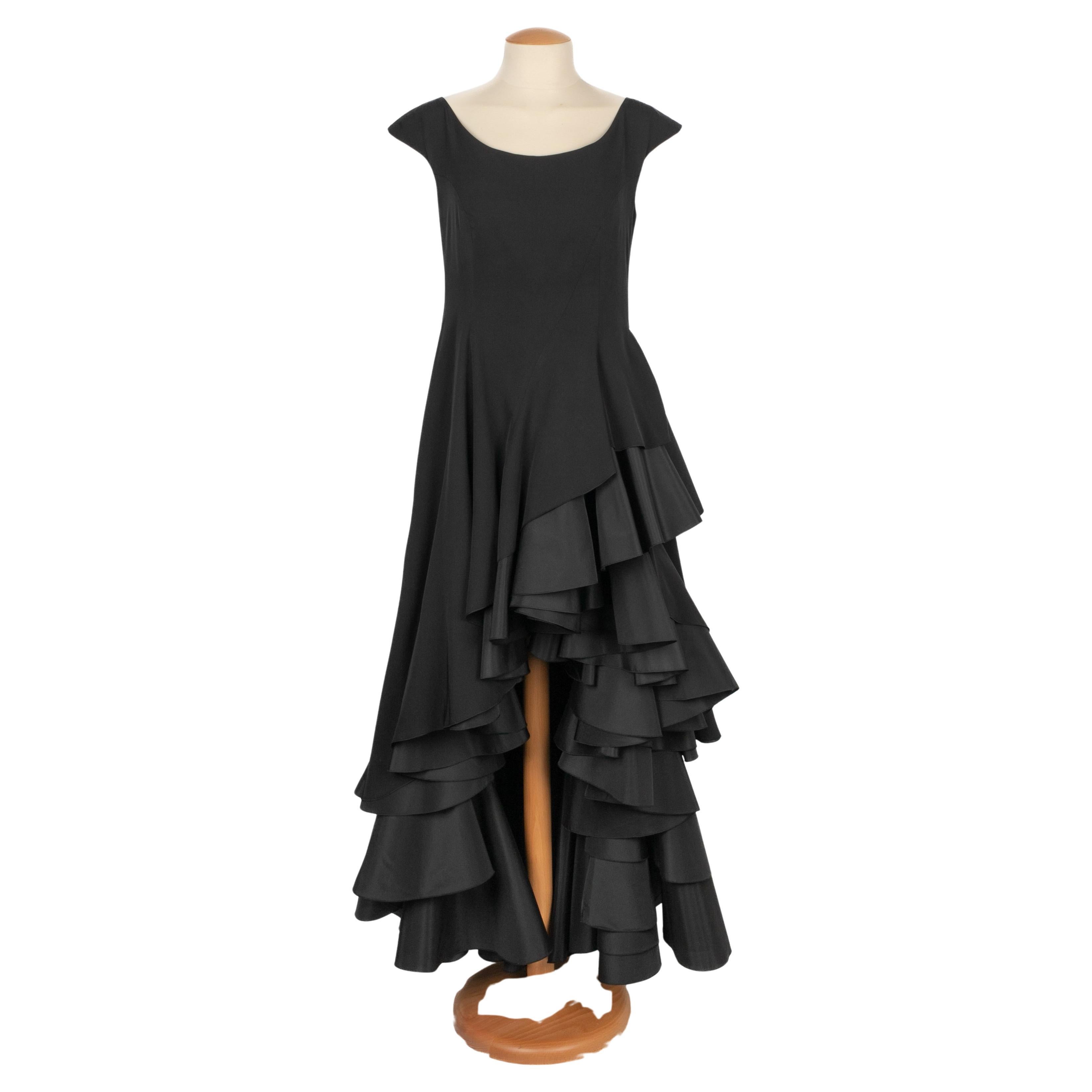 How do you identify Yohji Yamamoto?