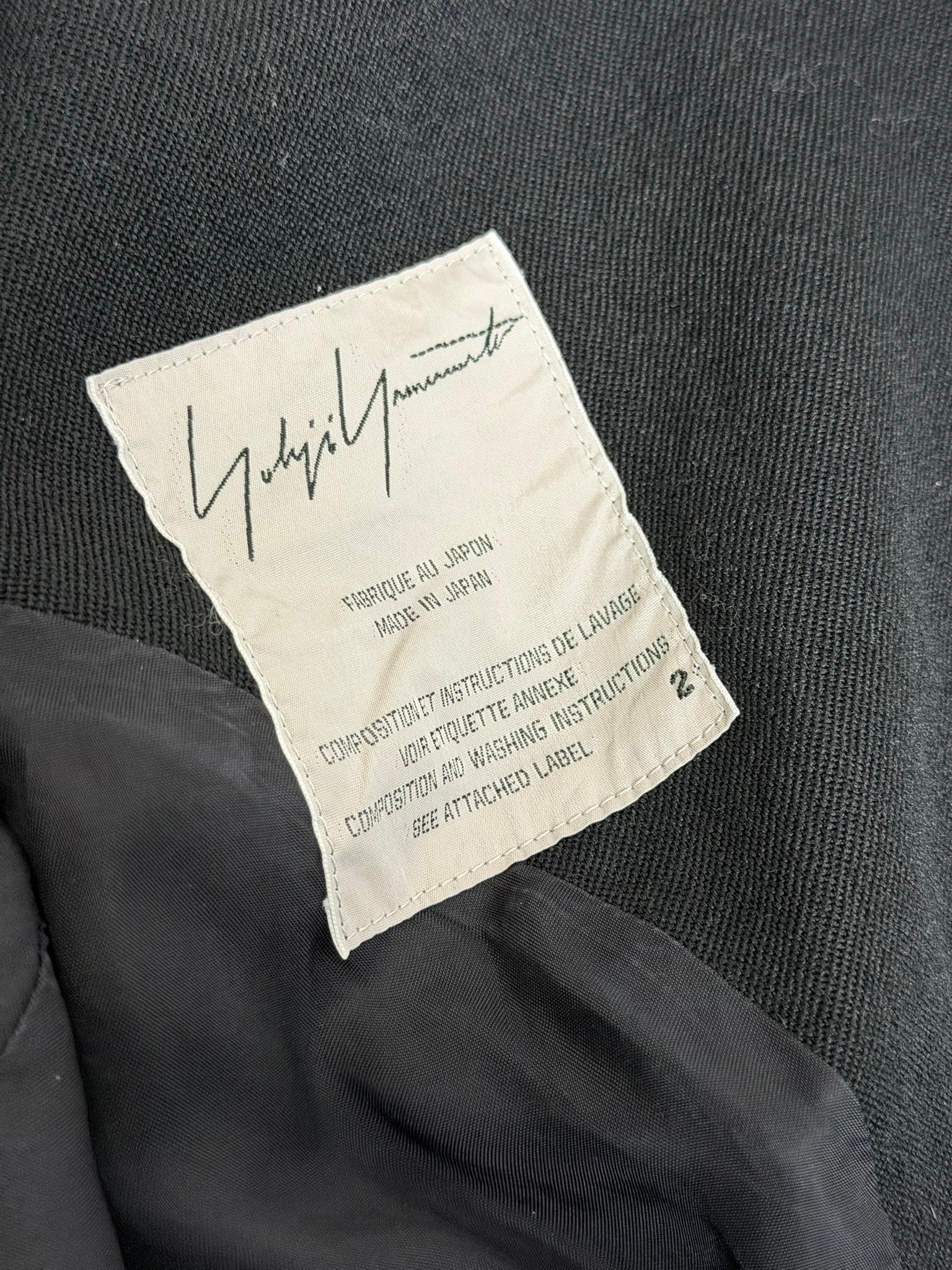 Yohji Yamamoto Herbst 2004 Schwarze Wolljacke mit übertriebenen Taschen im Angebot 3