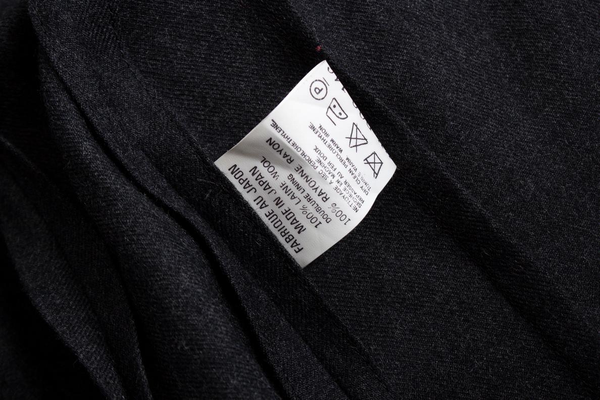 Donna Yohji Yamamoto, Maxi trench grigio in vendita