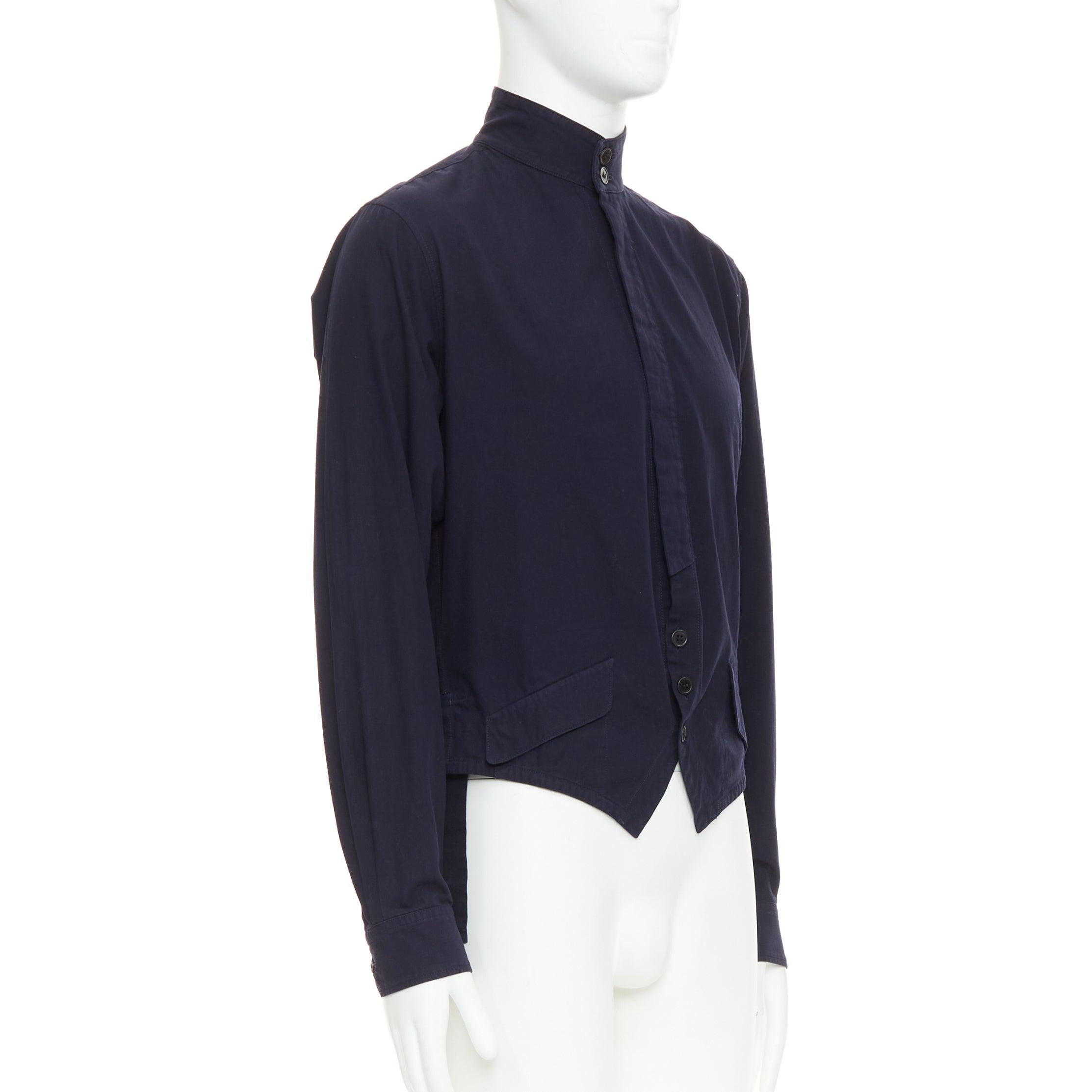 Nero Yohji Yamamoto Homme, camicia con collo alto e tasche frontali con patta, JP3 L. in vendita