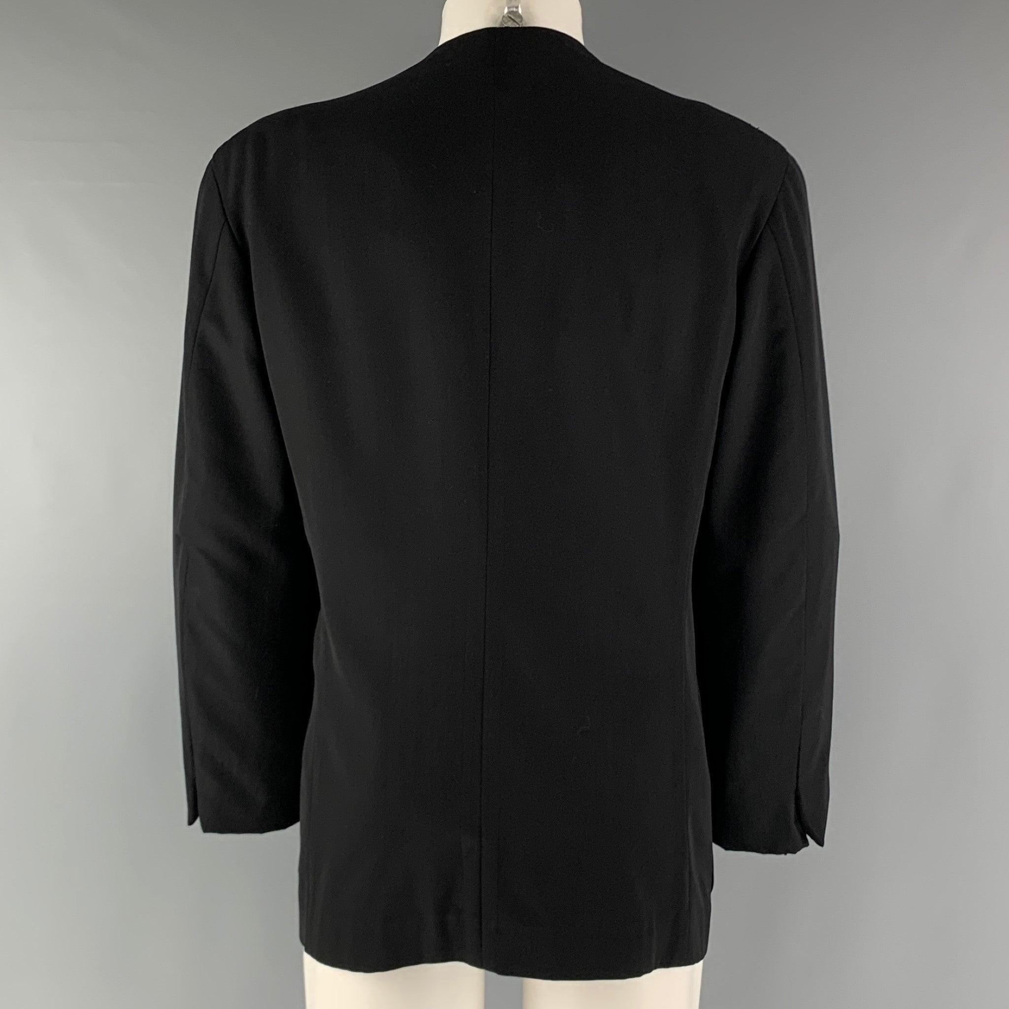 YOHJI YAMAMOTO HOMME Größe S SS90 Schwarze kragenlose Jacke aus Wolle mit Hundestickerei Herren im Angebot