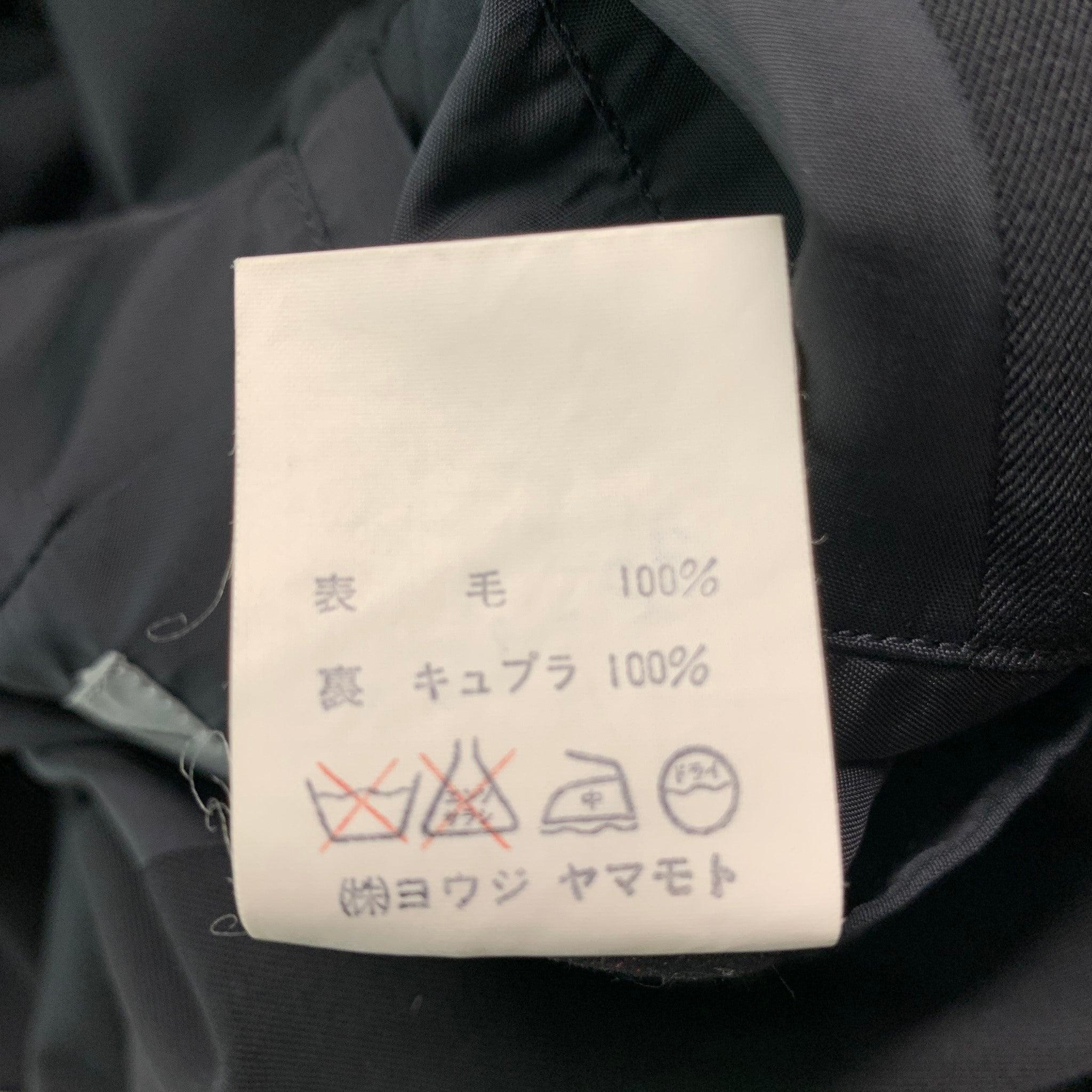 YOHJI YAMAMOTO HOMME Größe S SS90 Schwarze kragenlose Jacke aus Wolle mit Hundestickerei im Angebot 4
