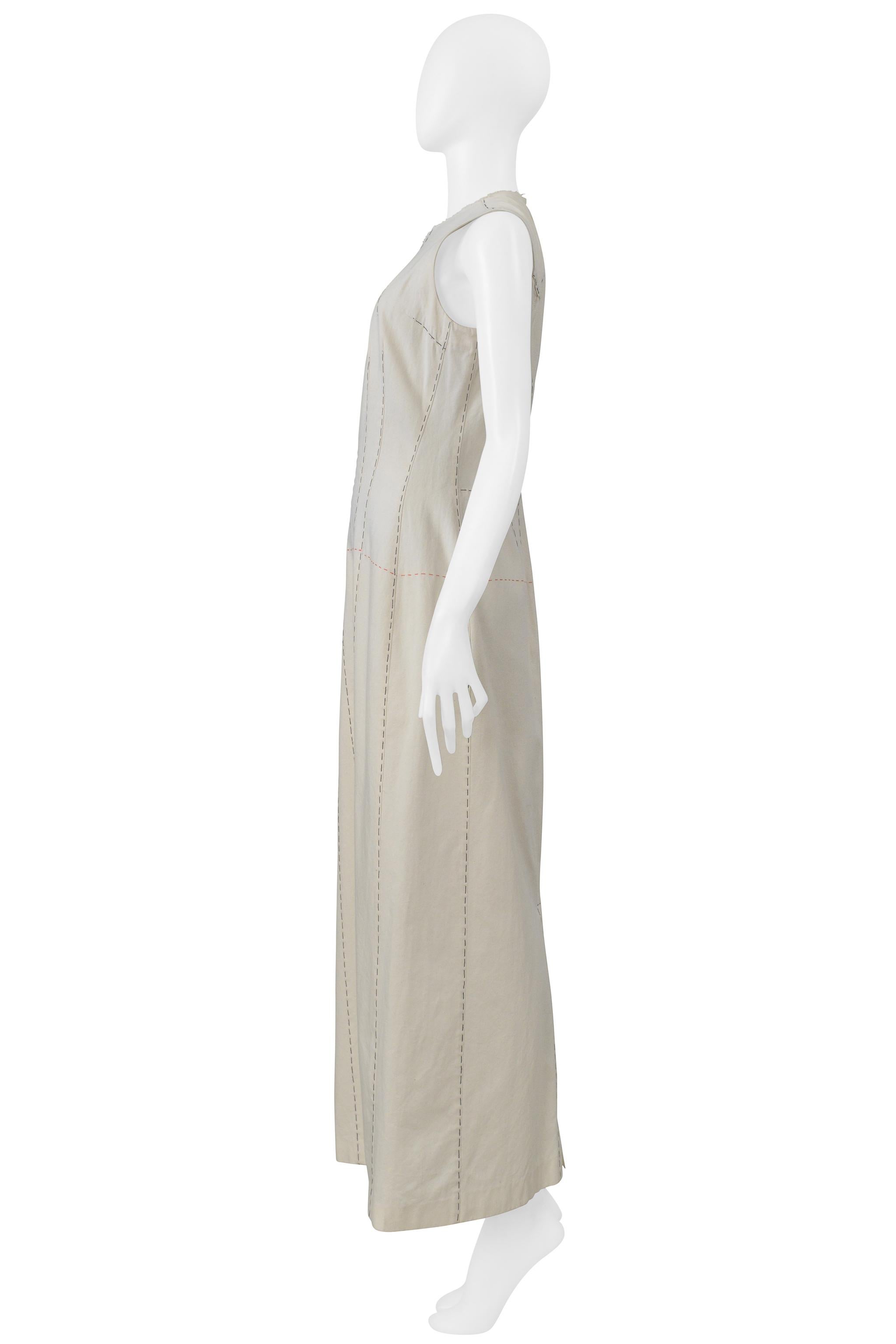 Yohji Yamamoto Longue robe blanche avec Stitch by Stitch 2000 Pour femmes en vente
