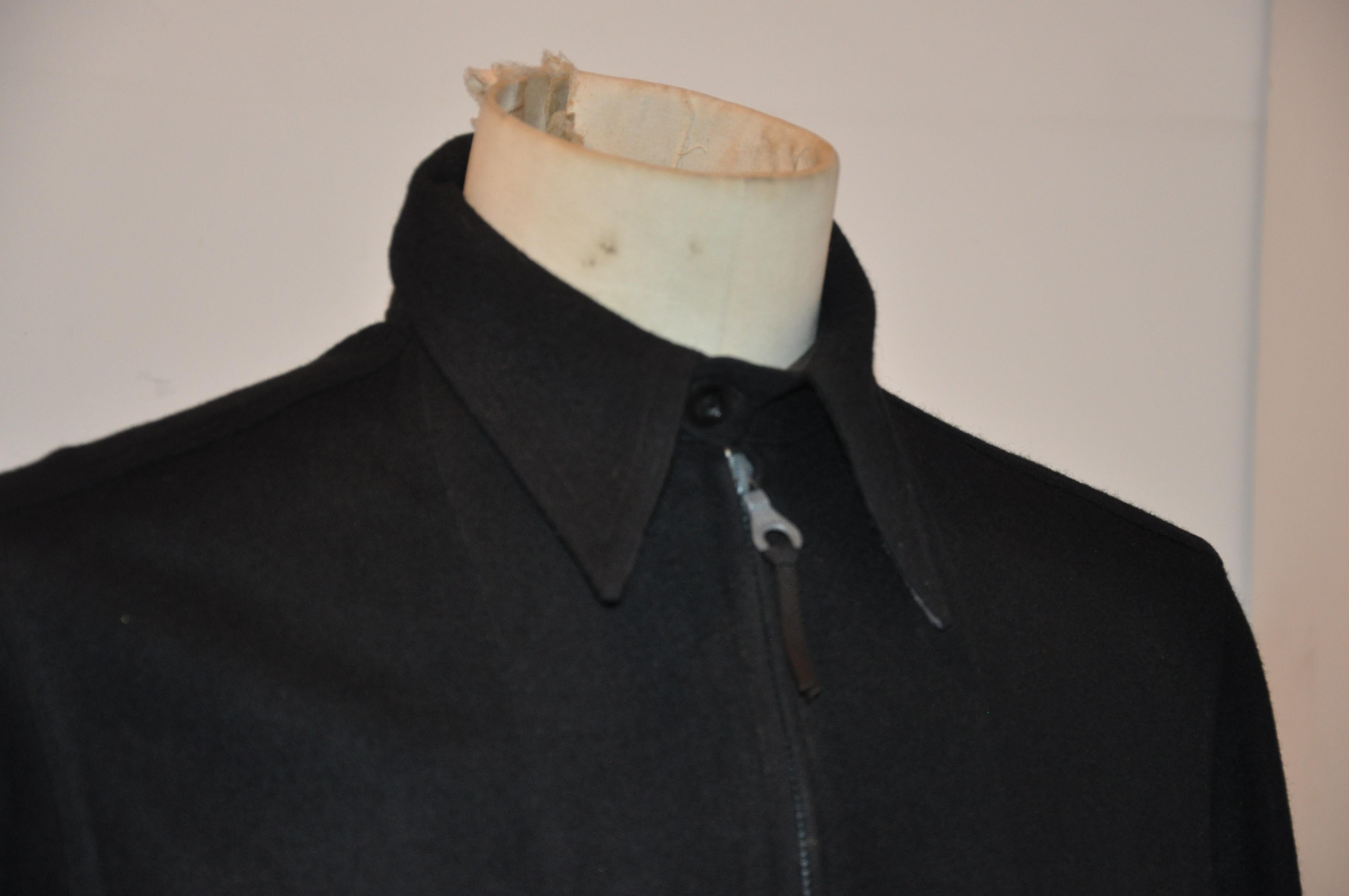 Yohji Yamamoto Men's Black 2-Way Zipper Front Patch Pocket Scallop Hem Jacket  For Sale 4