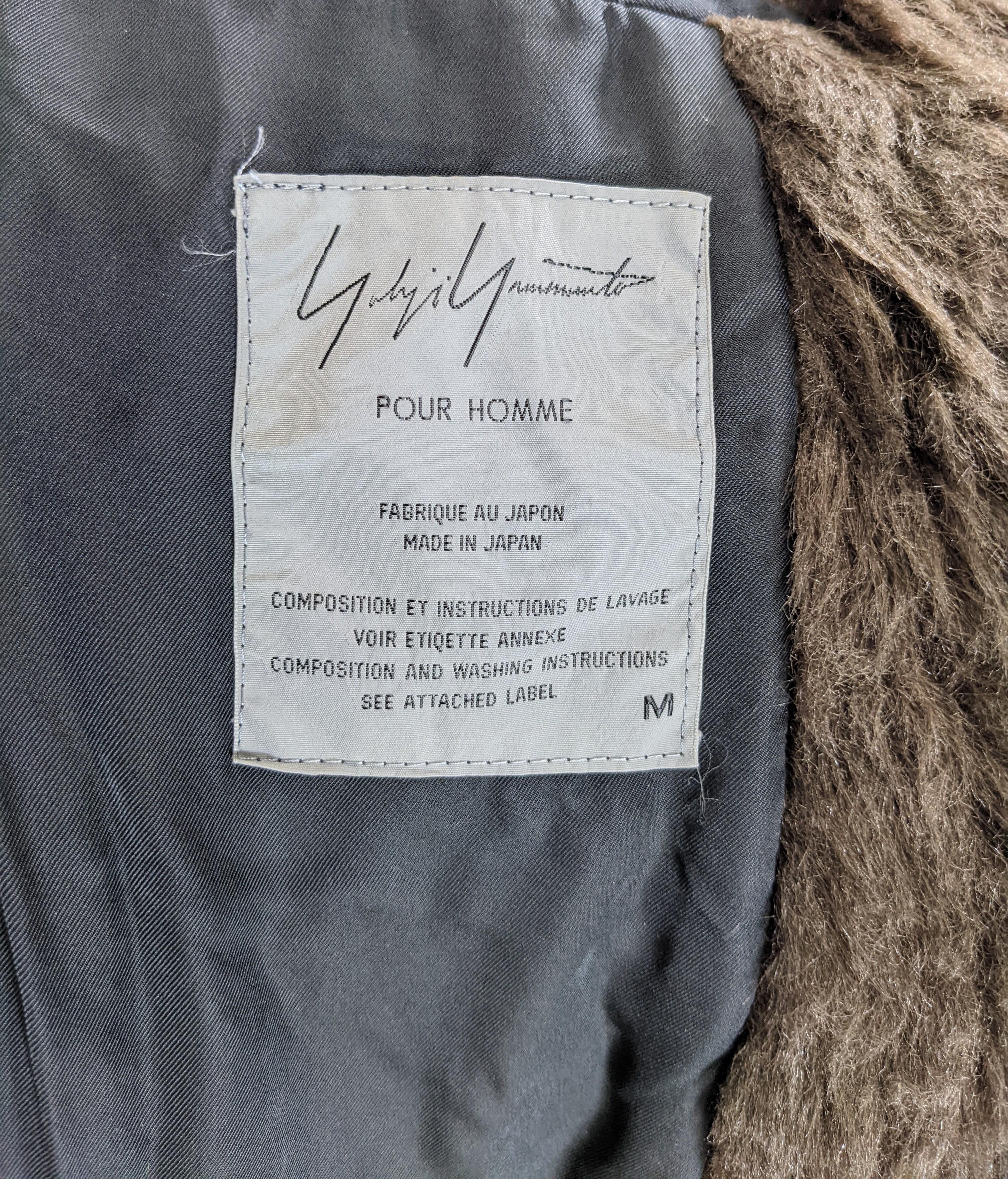 Yohji Yamamoto - Manteau en fausse fourrure pour hommes à double boutonnage en vente 9