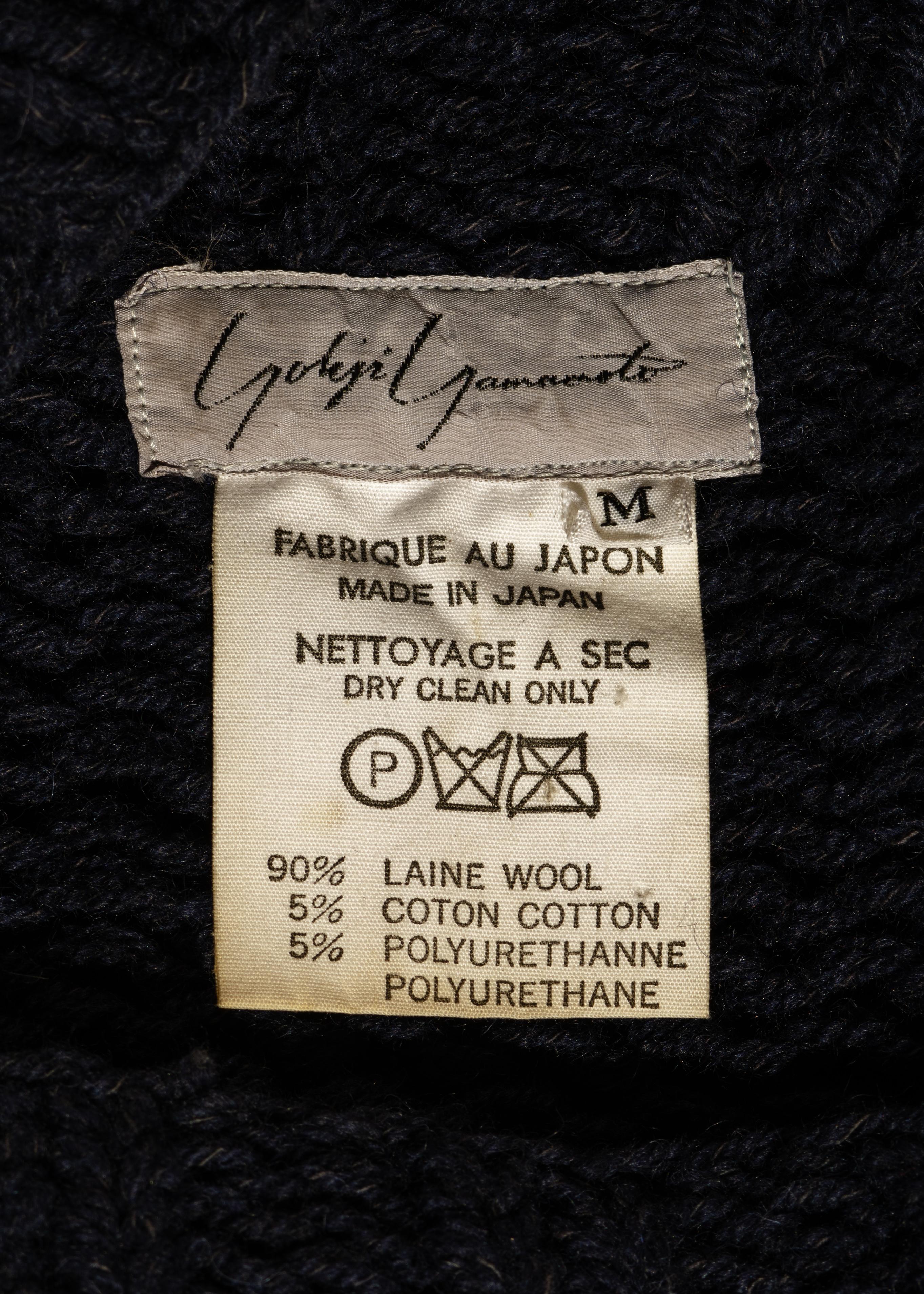 Yohji Yamamoto navy and black knitted wool oversized sweater, fw 1984 For Sale 3