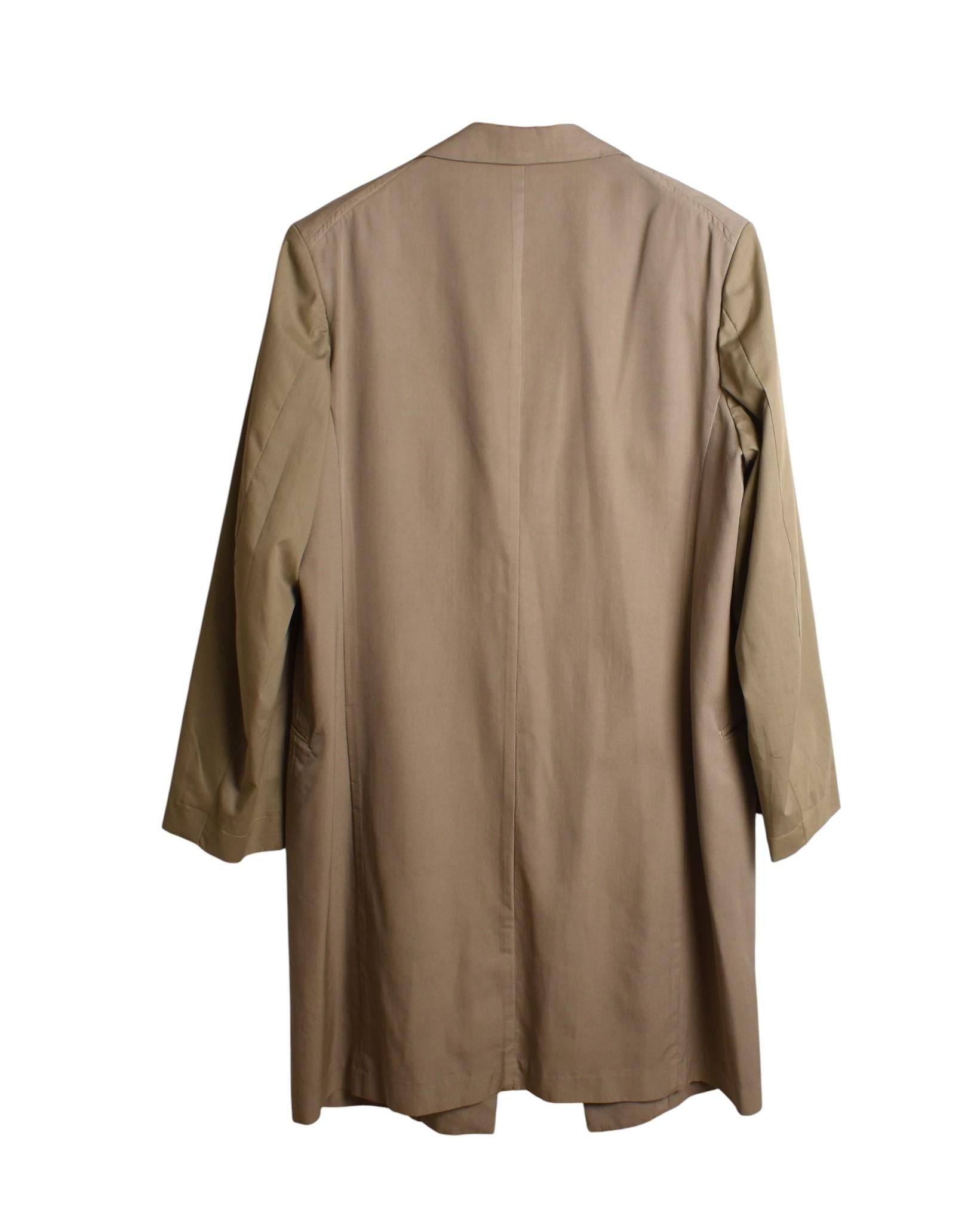 Yohji Yamamoto Pour Homme Herrenmantel Weite Ärmel 17cm Ärmelöffnung weit kein Hintern im Zustand „Hervorragend“ im Angebot in Kaunas, LT