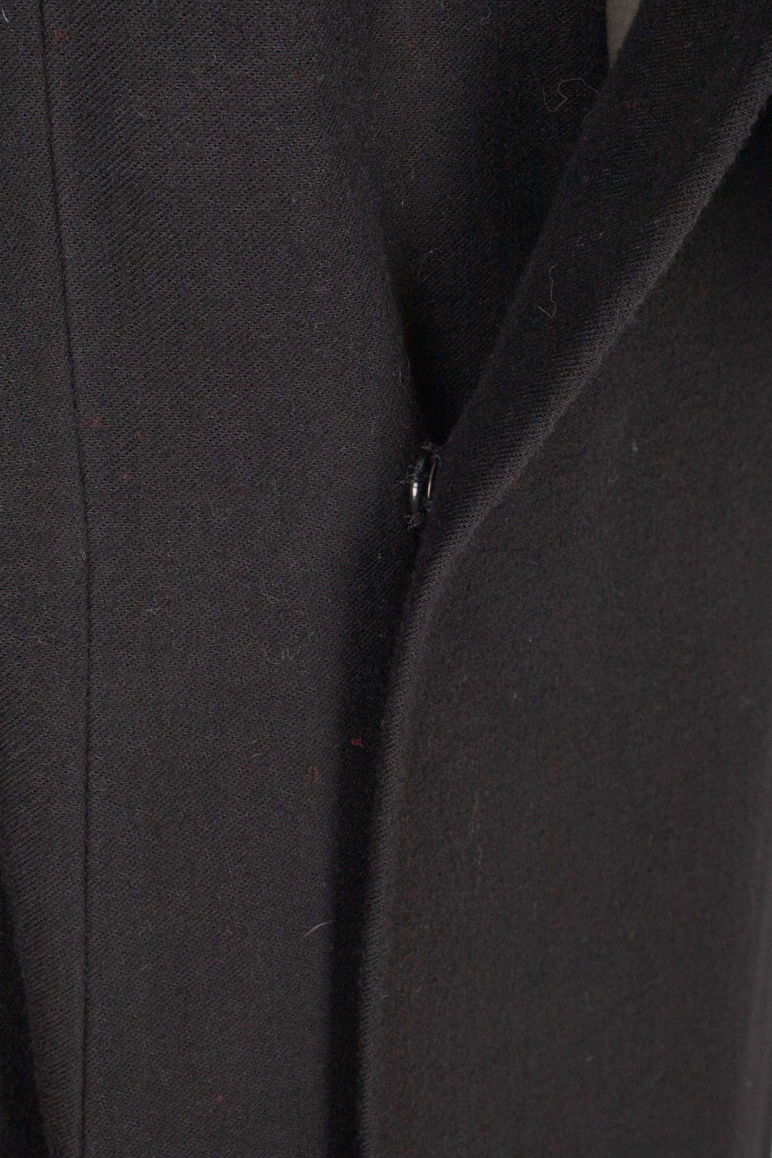 Yohji Yamamoto set Inverno 2009 in vendita 8
