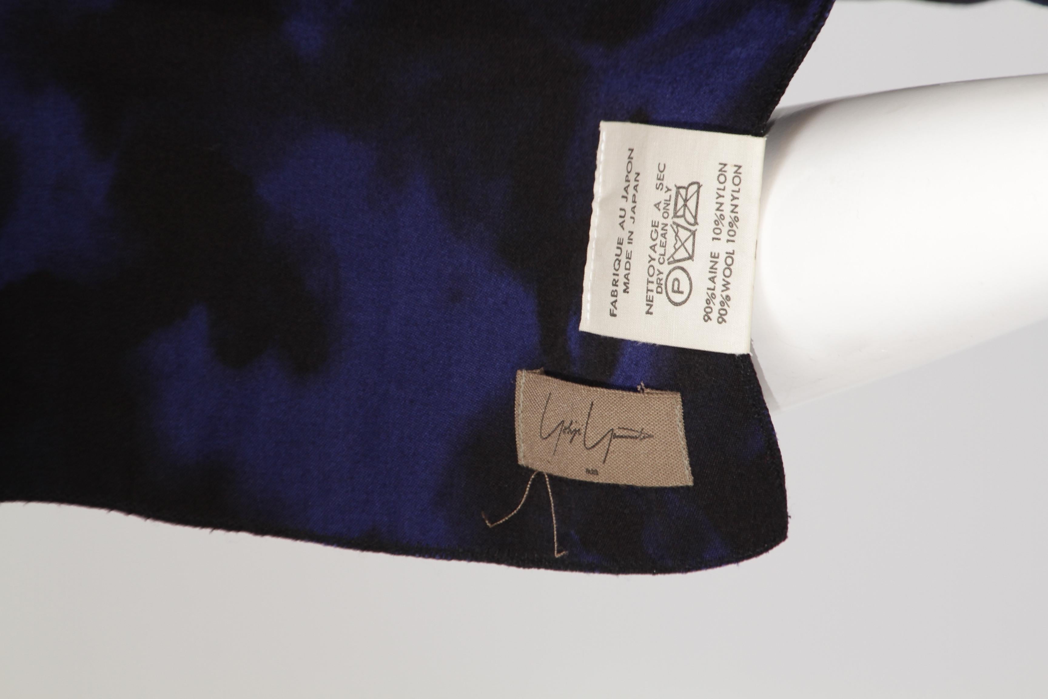 Black YOHJI YAMAMOTO, Shibori dyed oversize wool shawl, midnight blue and black, 1980s For Sale