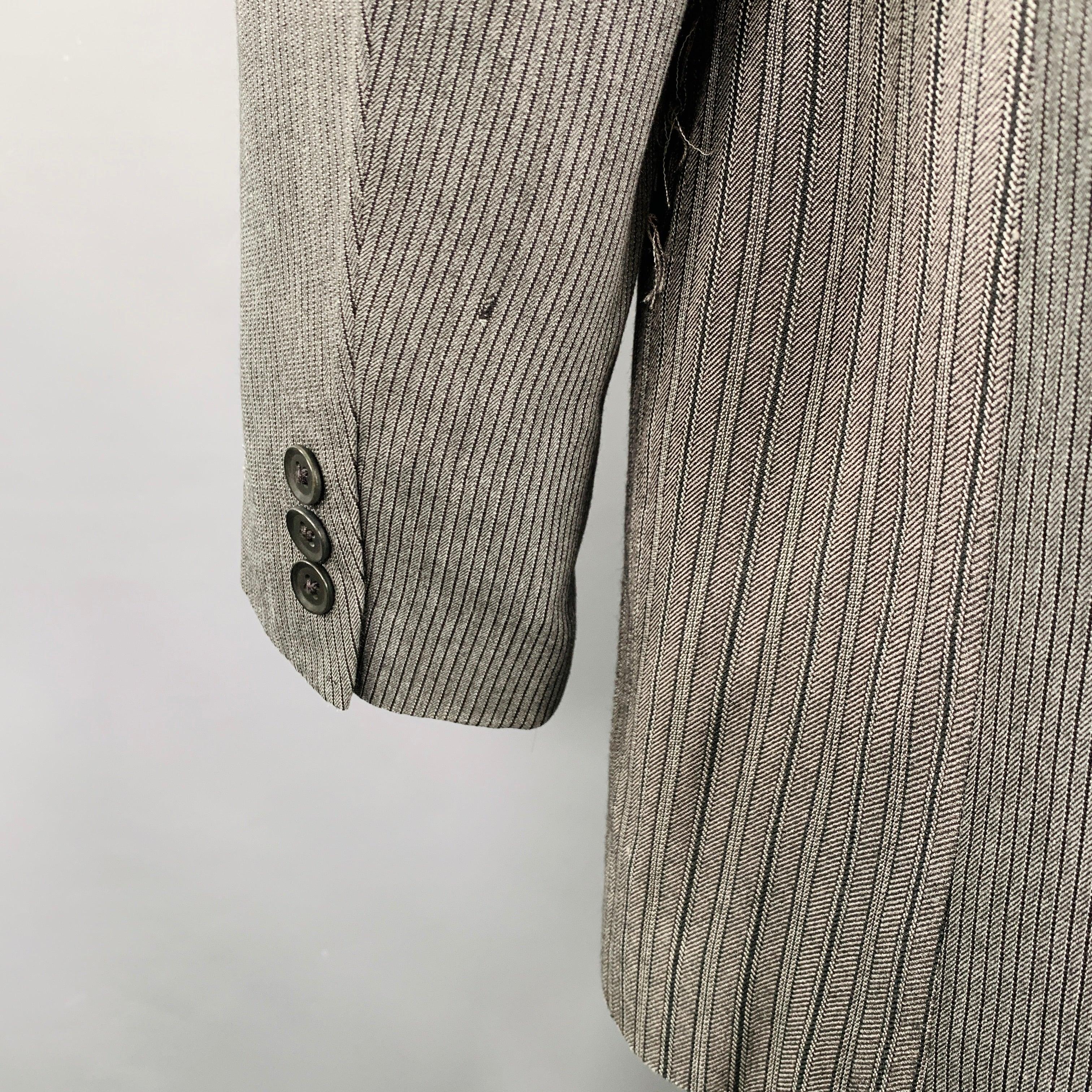 Uomo Yohji Yamamoto Giacca in misto seta a righe grigie e nere taglia L. in vendita