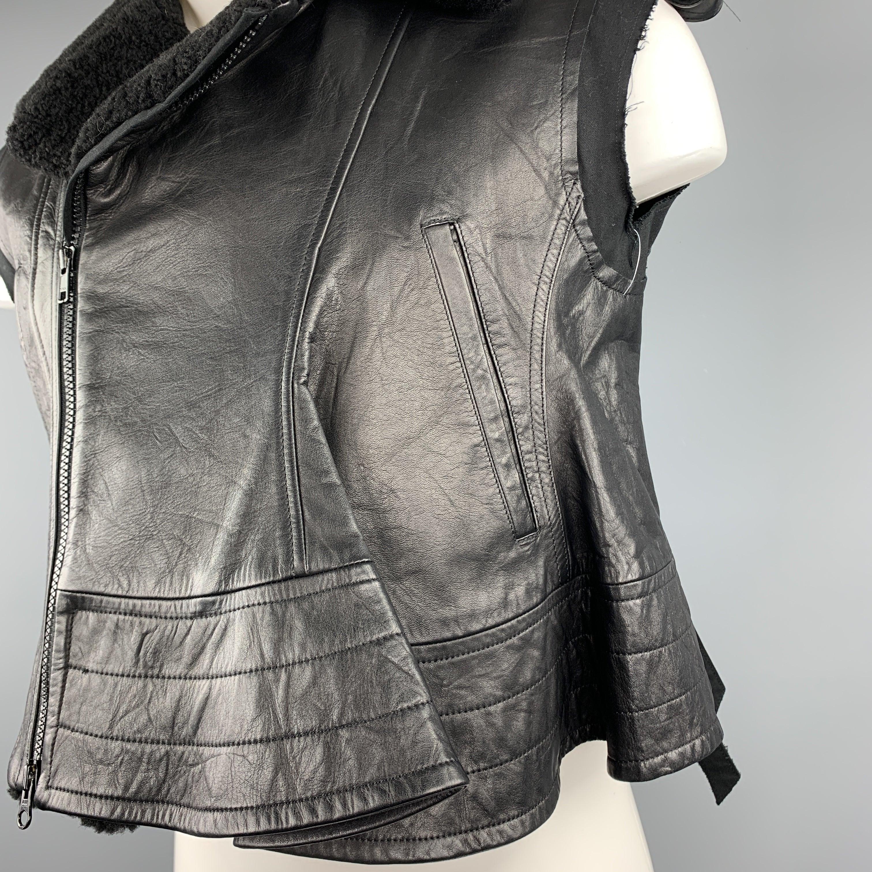 YOHJI YAMAMOTO Size M Black Leather Solid Sheep Skin Biker Vest (Outerwear) In Good Condition For Sale In San Francisco, CA