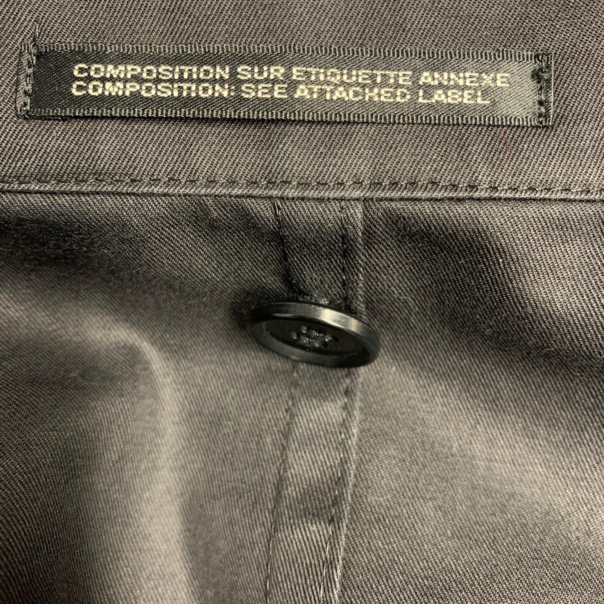 Yohji Yamamoto Taglia S Cappotto in cotone nero con risvolto a tacche in vendita 4