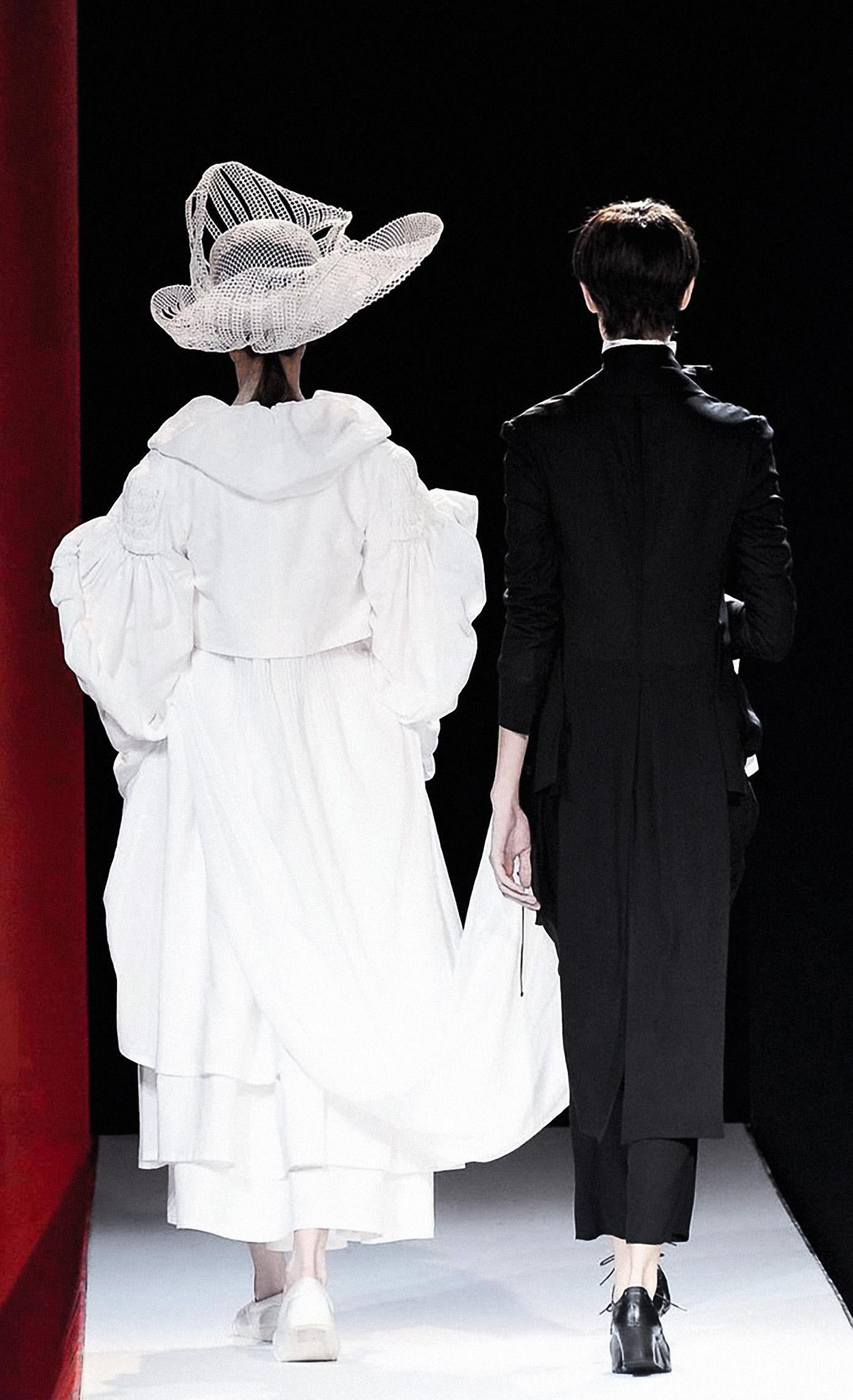 Yohji Yamamoto SS 2012 Giacca da passerella nera Tuxedo Blazer In condizioni ottime in vendita a Berlin, BE