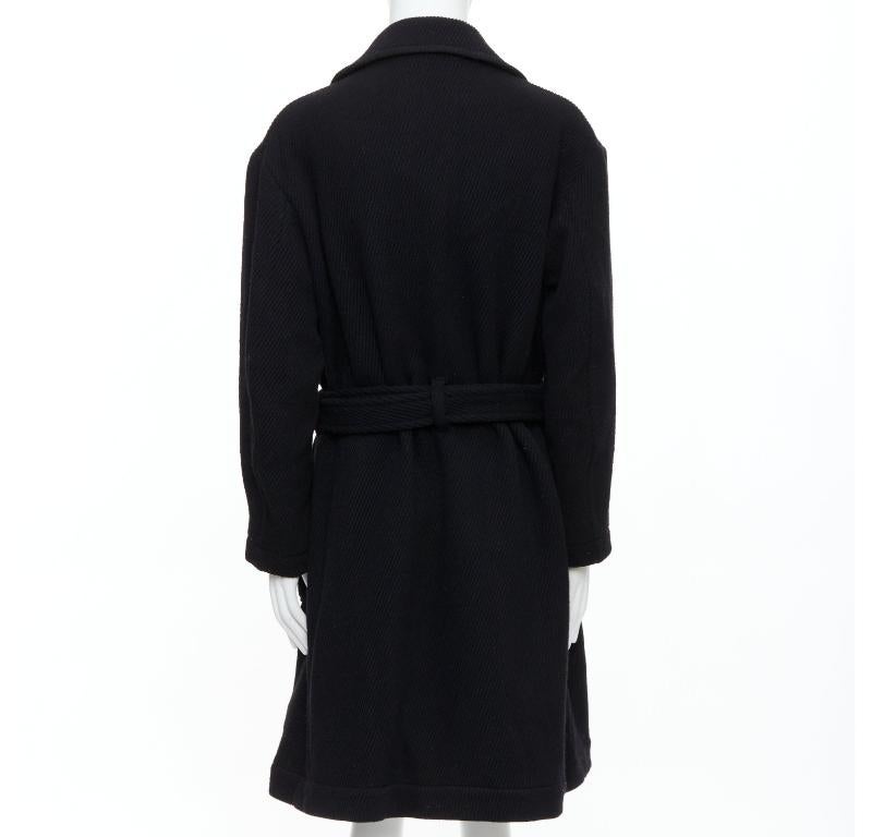 De los hombres YOHJI YAMAMOTO Abrigo de invierno largo con cinturón en mezcla de lana negro vintage JP3 L en venta