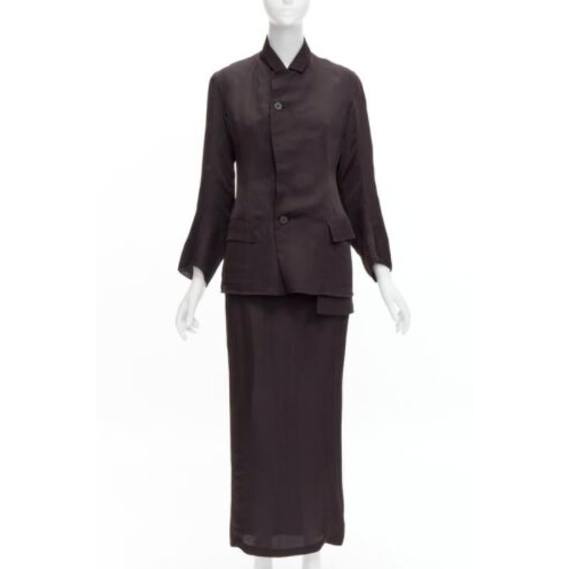 YOHJI YAMAMOTO Vintage brown silk flap pockets mandarin collar jacket skirt S
Reference: PYCN/A00104
Brand: Yohji Yamamoto
Material: Silk, Blend
Color: Brown
Pattern: Solid
Closure: Button
Lining: Black Fabric
Extra Details: Textured buttons. No