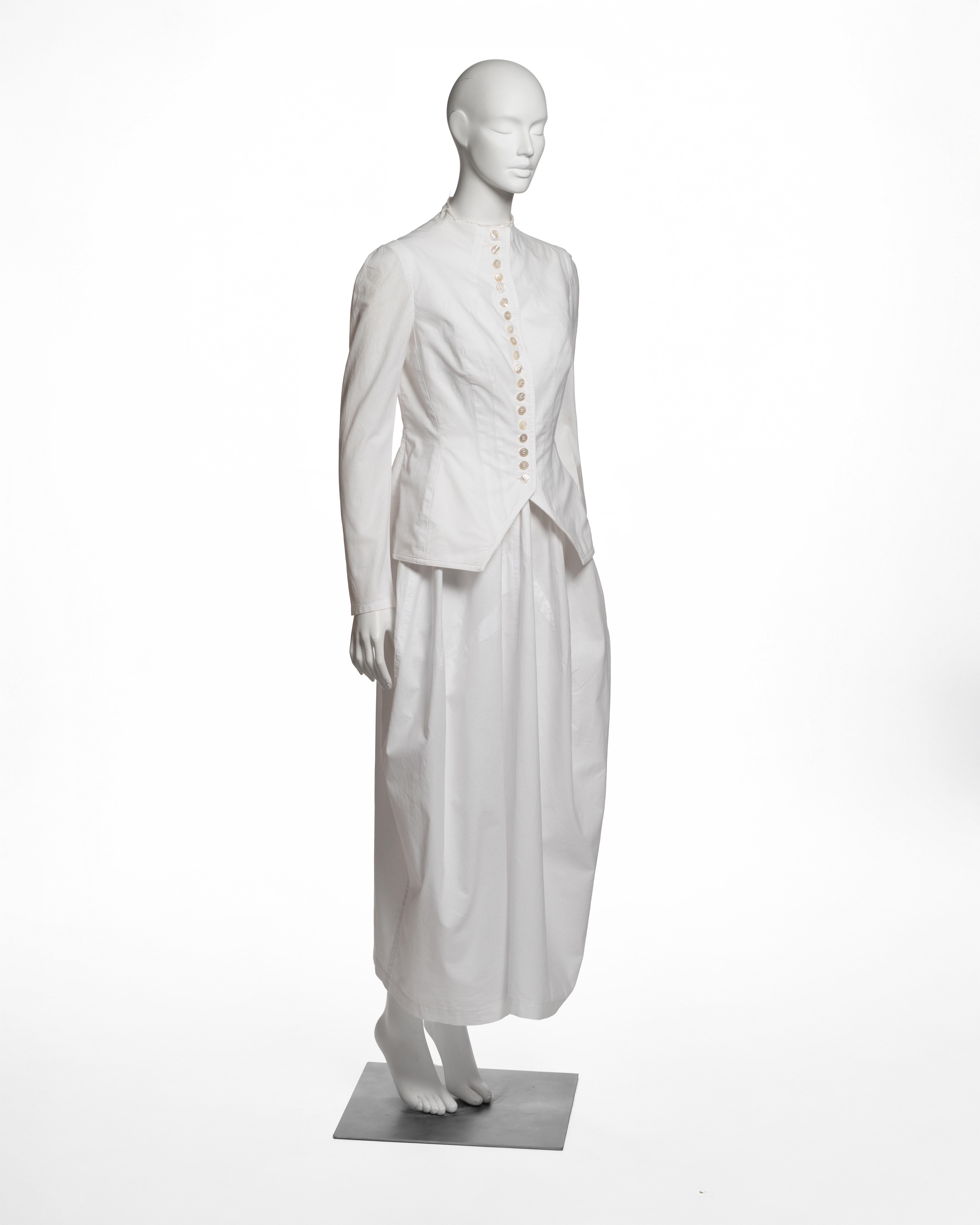 Yohji Yamamoto Tuta con peplo in cotone bianco e gonna a botte, SS 1998 in vendita 3