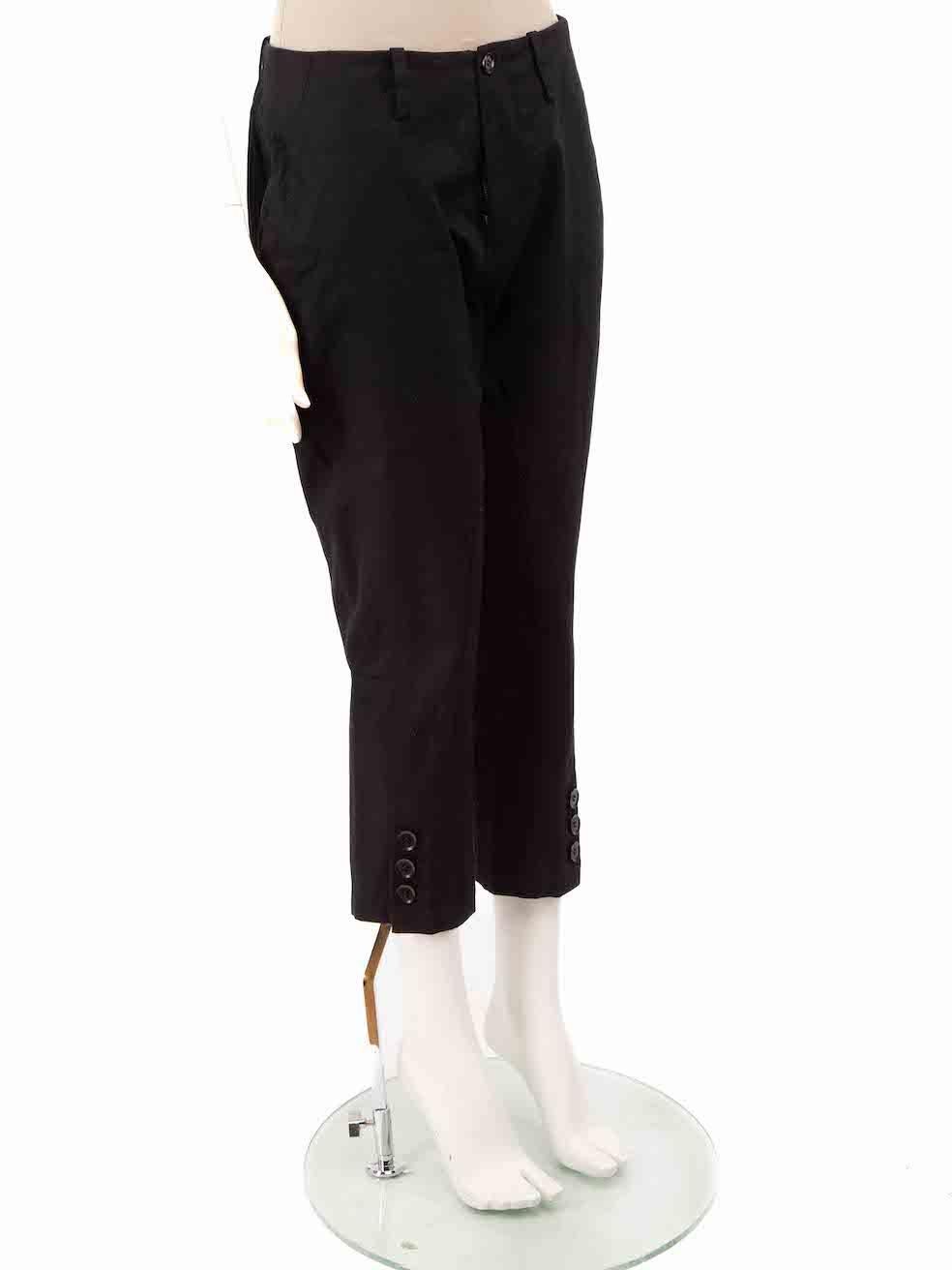 CONDITION is Very good. Hardly any visible wear to trousers is evident on this used Y's Yohji Yamamoto designer resale item.
 
 
 
 Details
 
 
 Black
 
 Cotton
 
 Trousers
 
 Cropped fit
 
 Slim leg
 
 High rise
 
 2x Side pockets
 
 Fly zip and