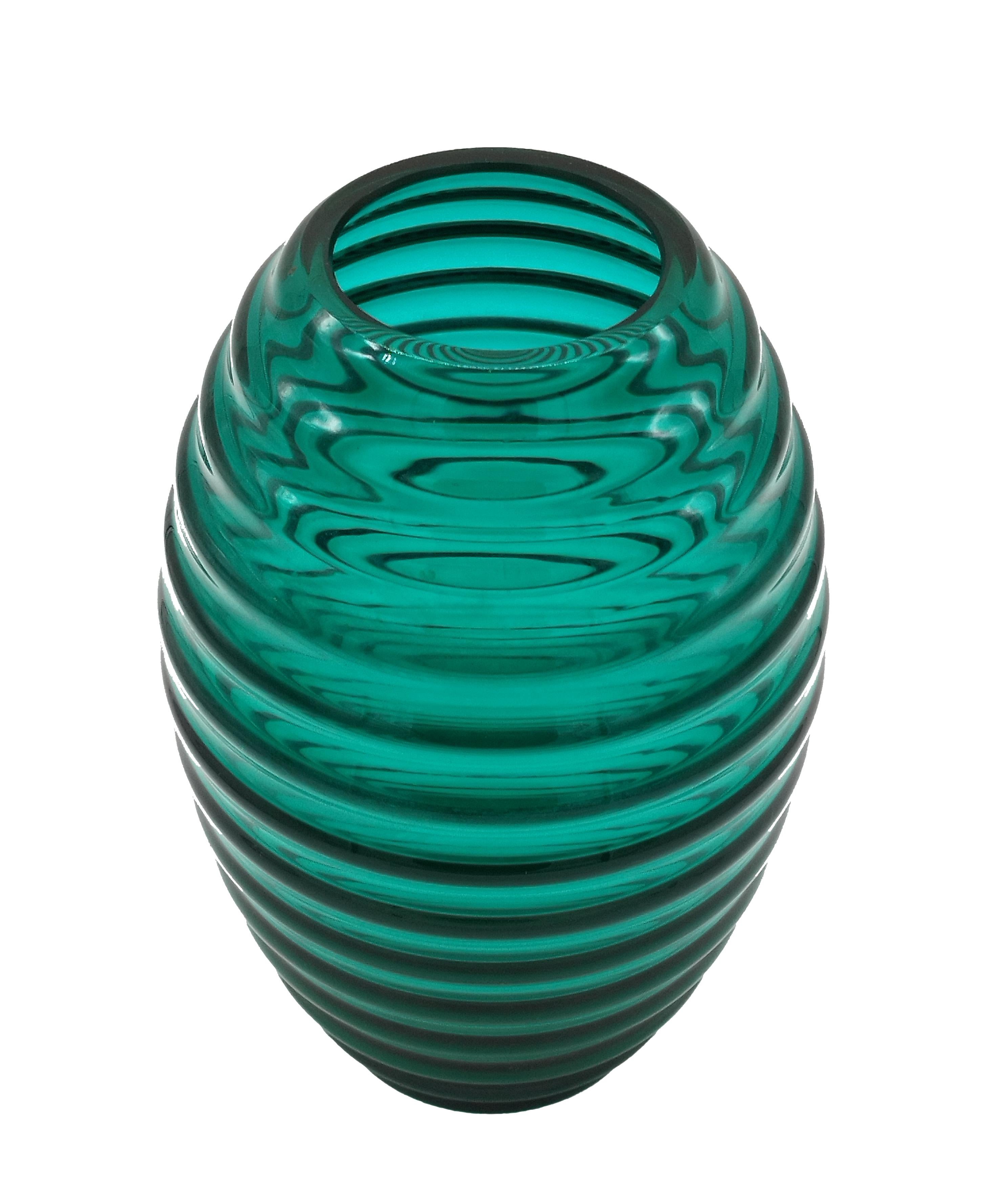 Aquamarine green ribbed glass vase produced by the De Majo glassworks to a design by artist Yoichi Ohira. The vase is signed and numbered on the base and bears the date of production. The condition is excellent, with no breaks or repairs. 