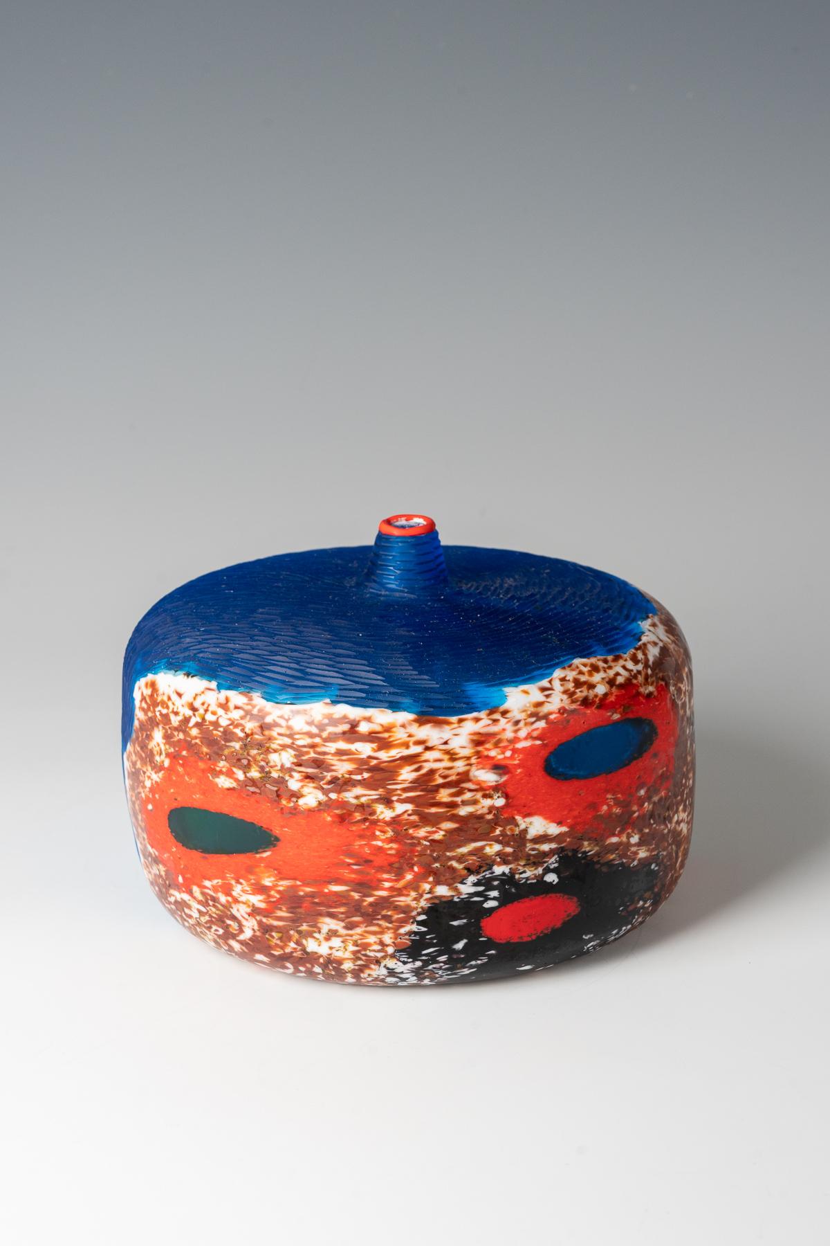 Intagliato a mano Vaso unico 'Colata di Lava' di Yoichi Ohira, 2002 in vendita