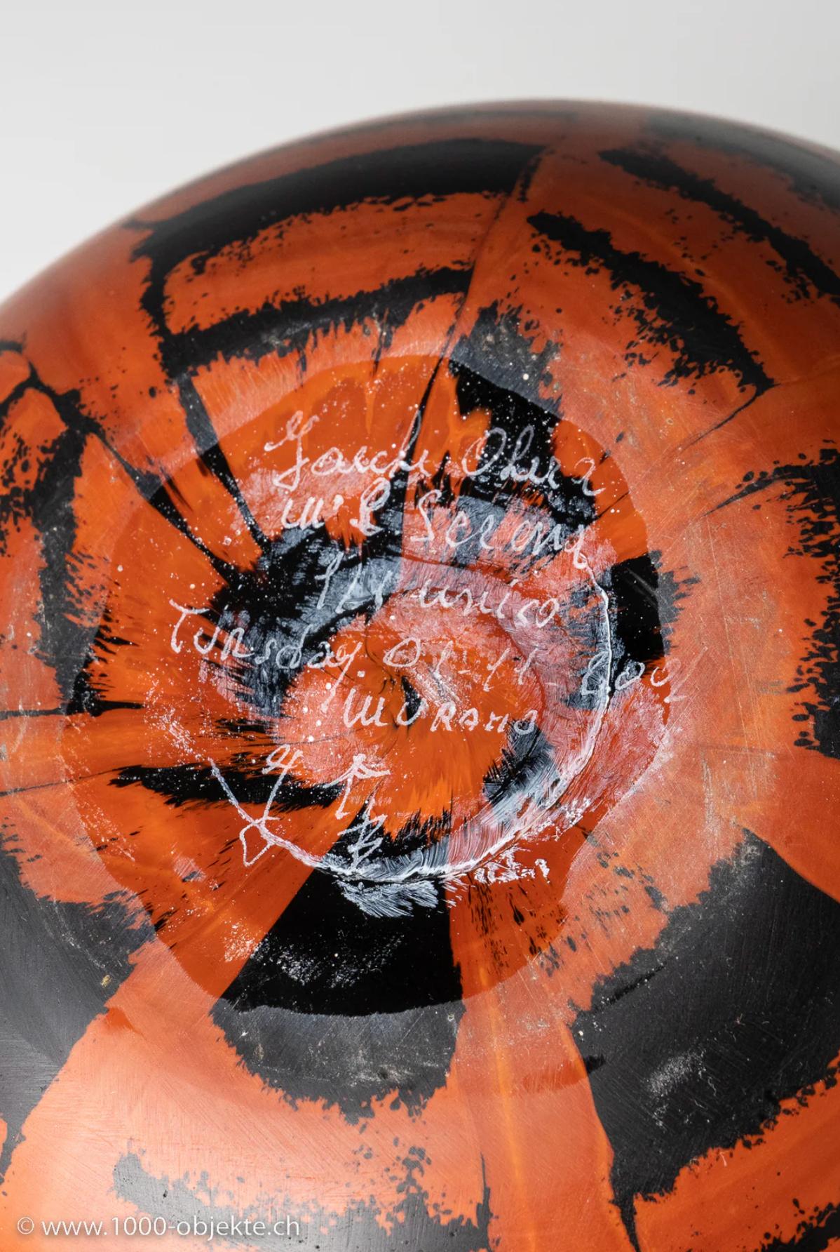 Yoichi Ohira.  Unique vase In Excellent Condition For Sale In Zurich, CH