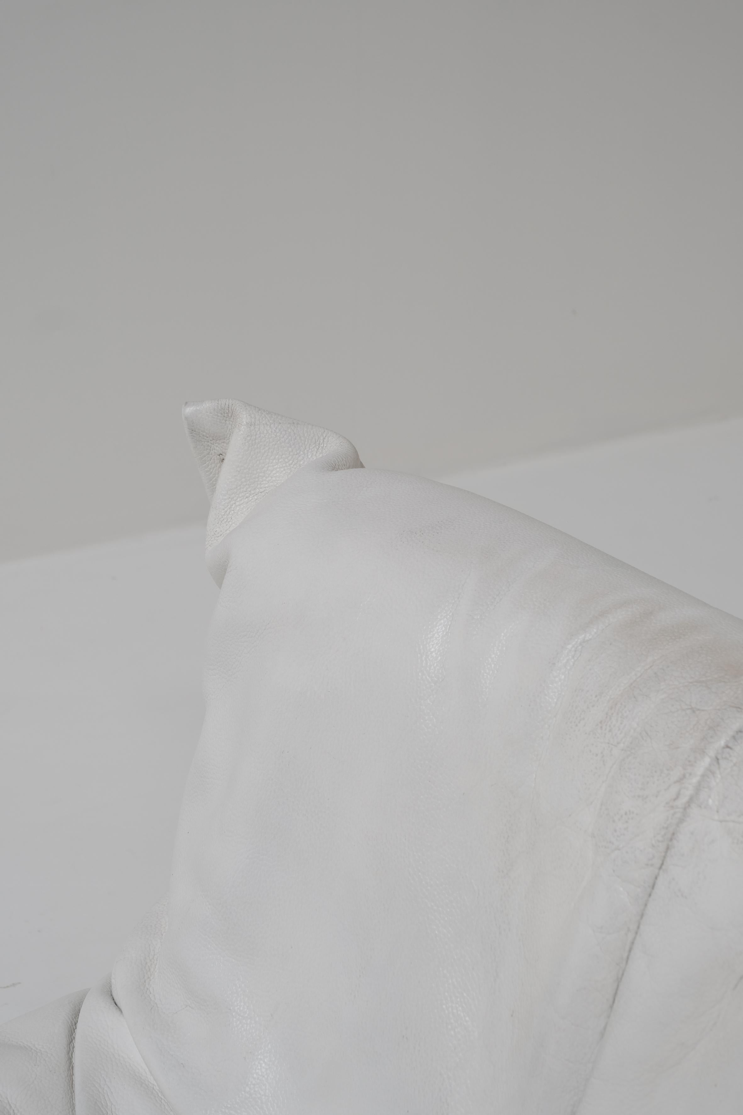 Leather Yoko 1 seater in white chream leather