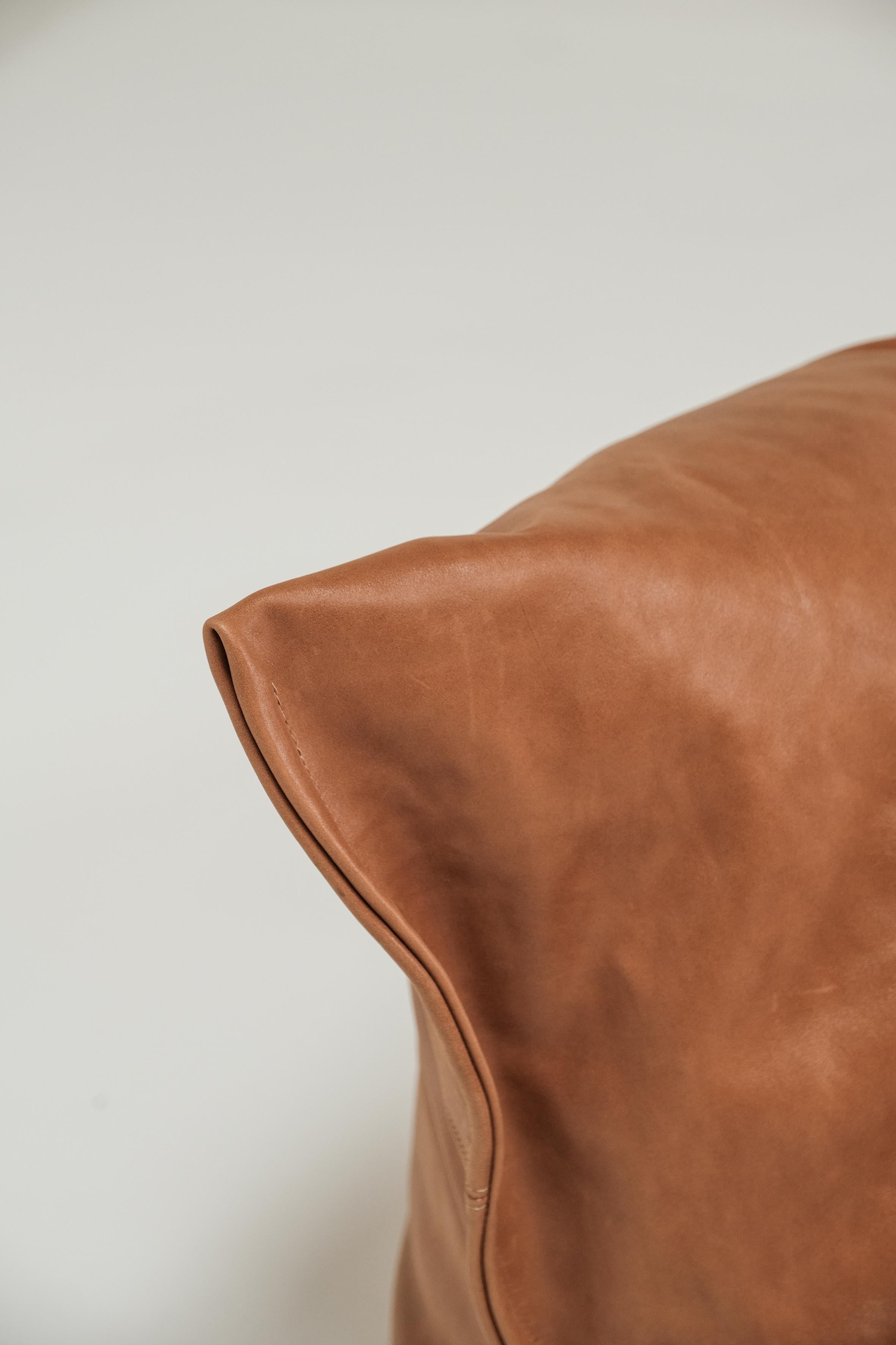 Leather Yoko 3 seater in cognac leather designed by Michel Ducaroy for Ligne Roset