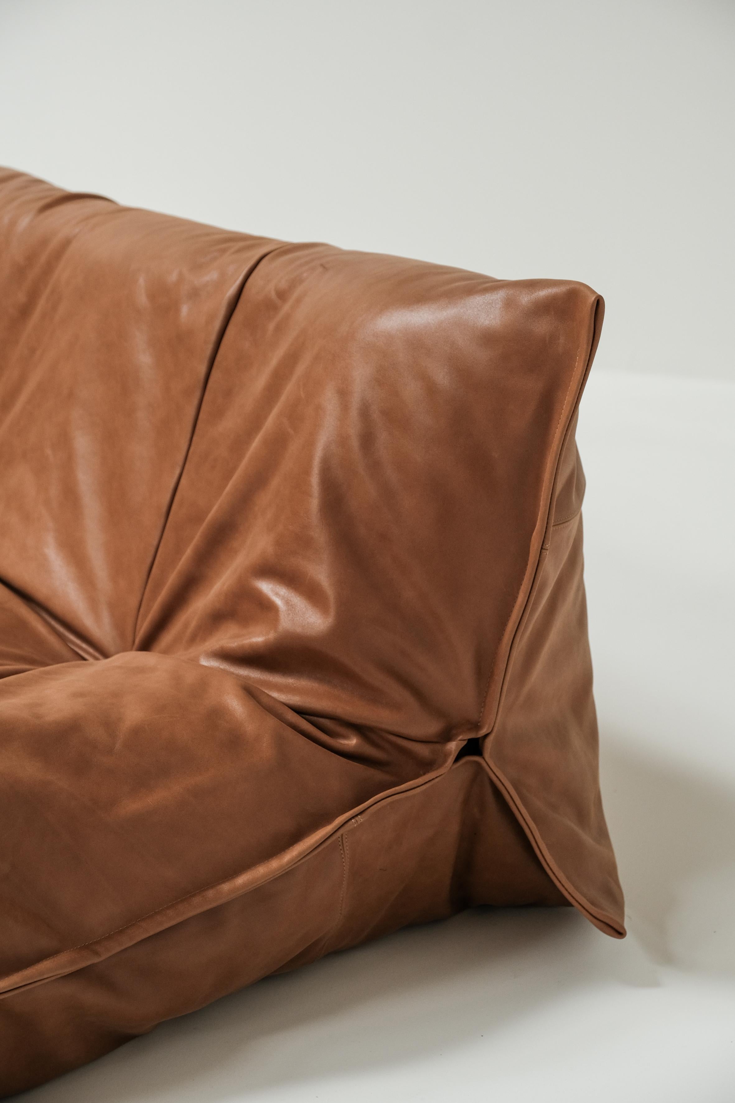 Yoko 3 seater in cognac leather designed by Michel Ducaroy for Ligne Roset 1