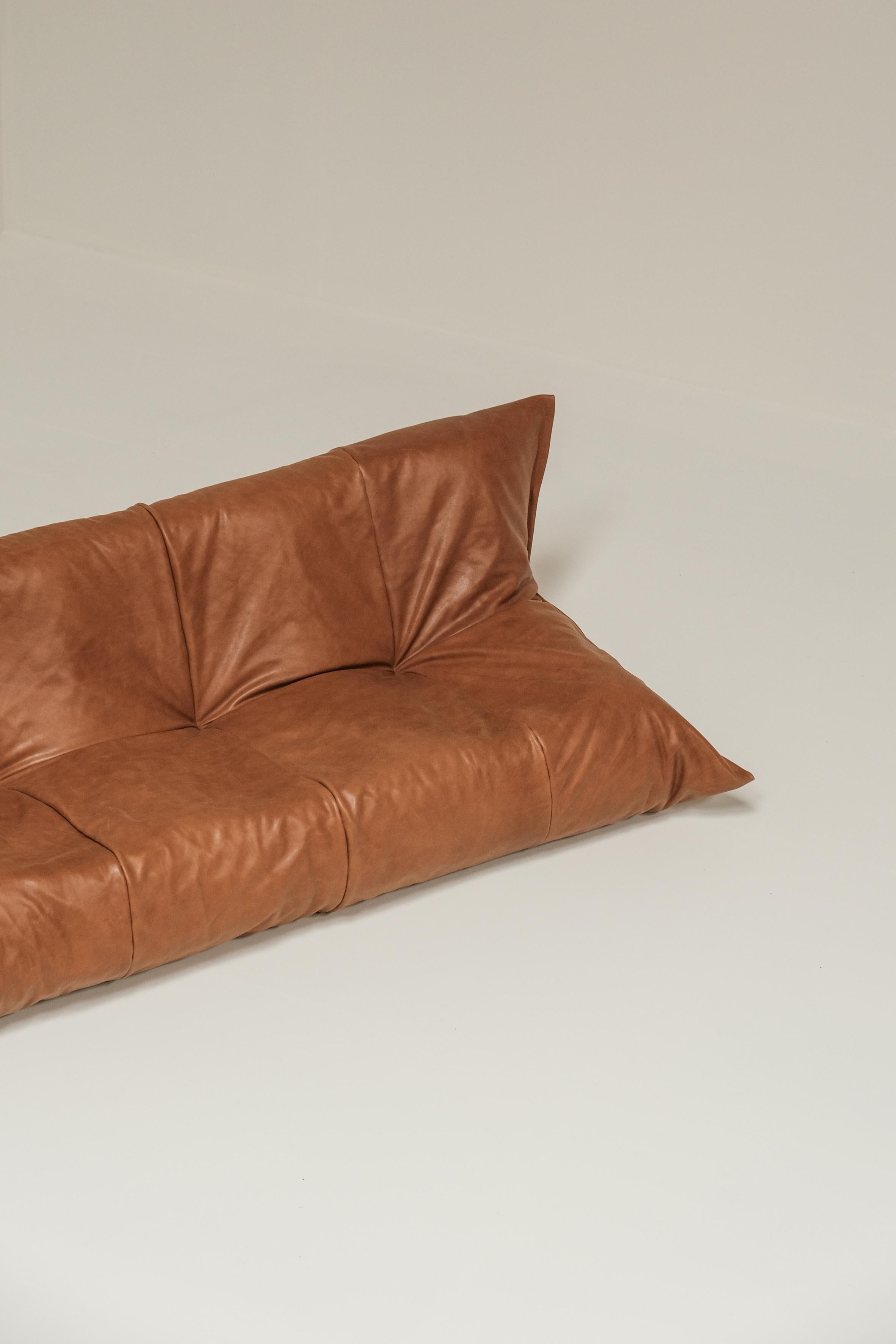 Yoko 3 seater in cognac leather designed by Michel Ducaroy for Ligne Roset 5
