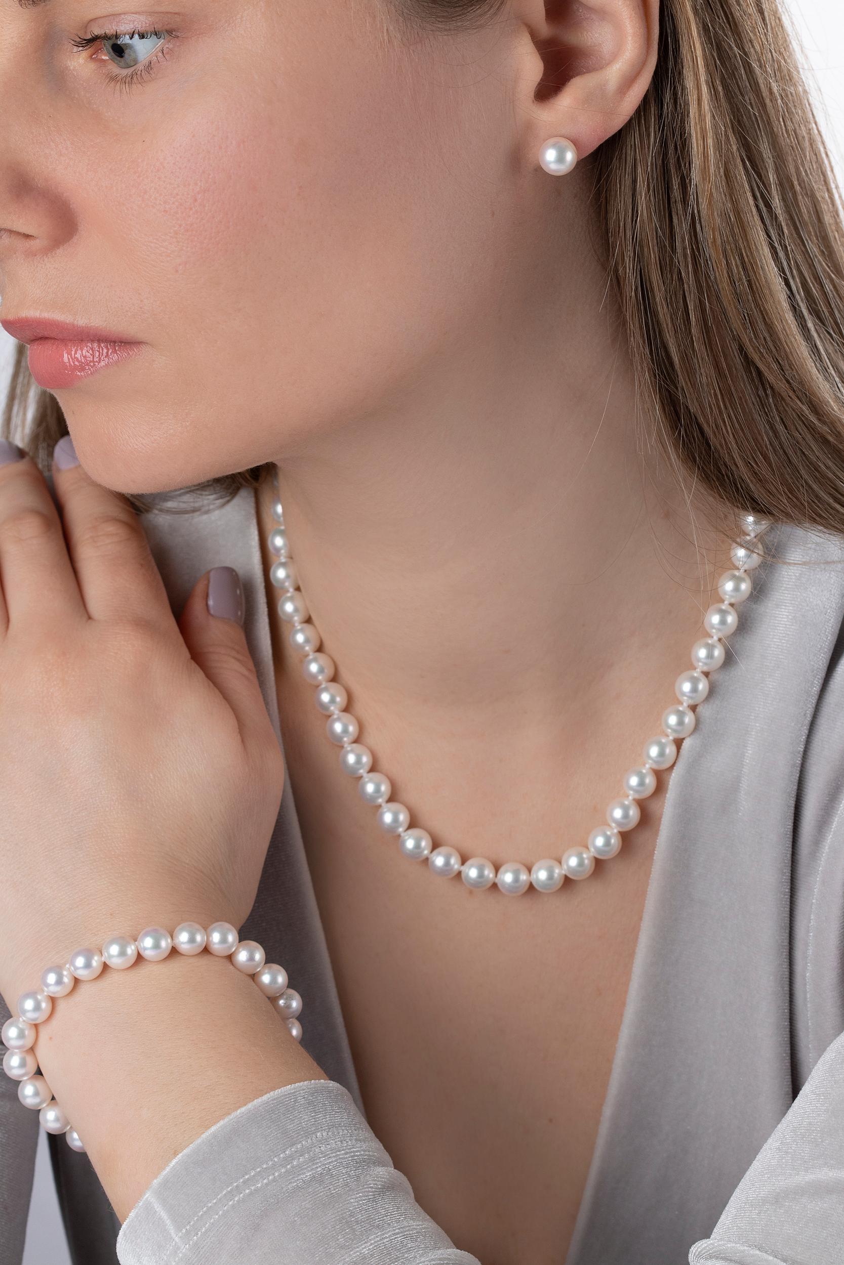 Yoko London Bracelet de perles Akoya japonaises de culture et diamants en or 18 carats Pour femmes en vente