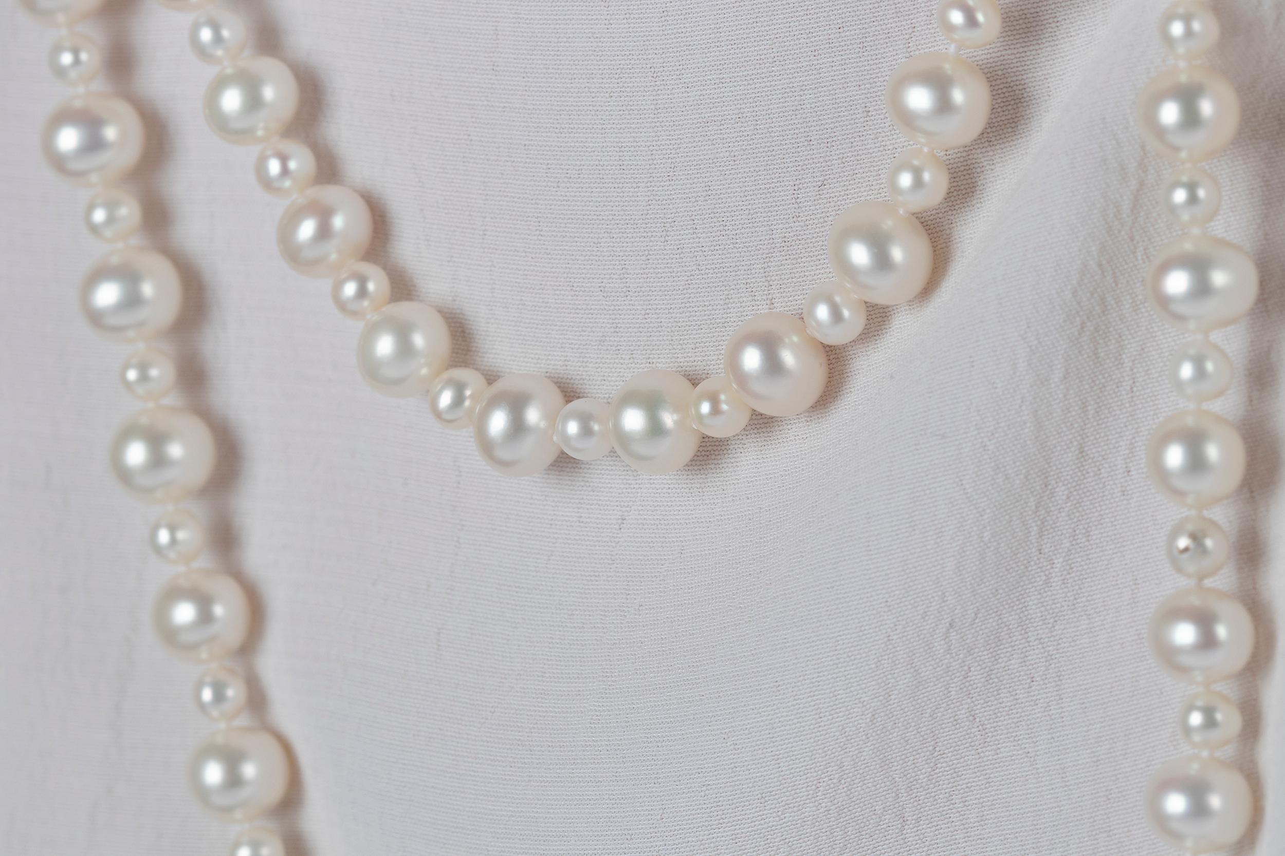 Yoko London, Seil-Halskette, abwechselnd große Perlen, Süßwasserperlen (Zeitgenössisch) im Angebot
