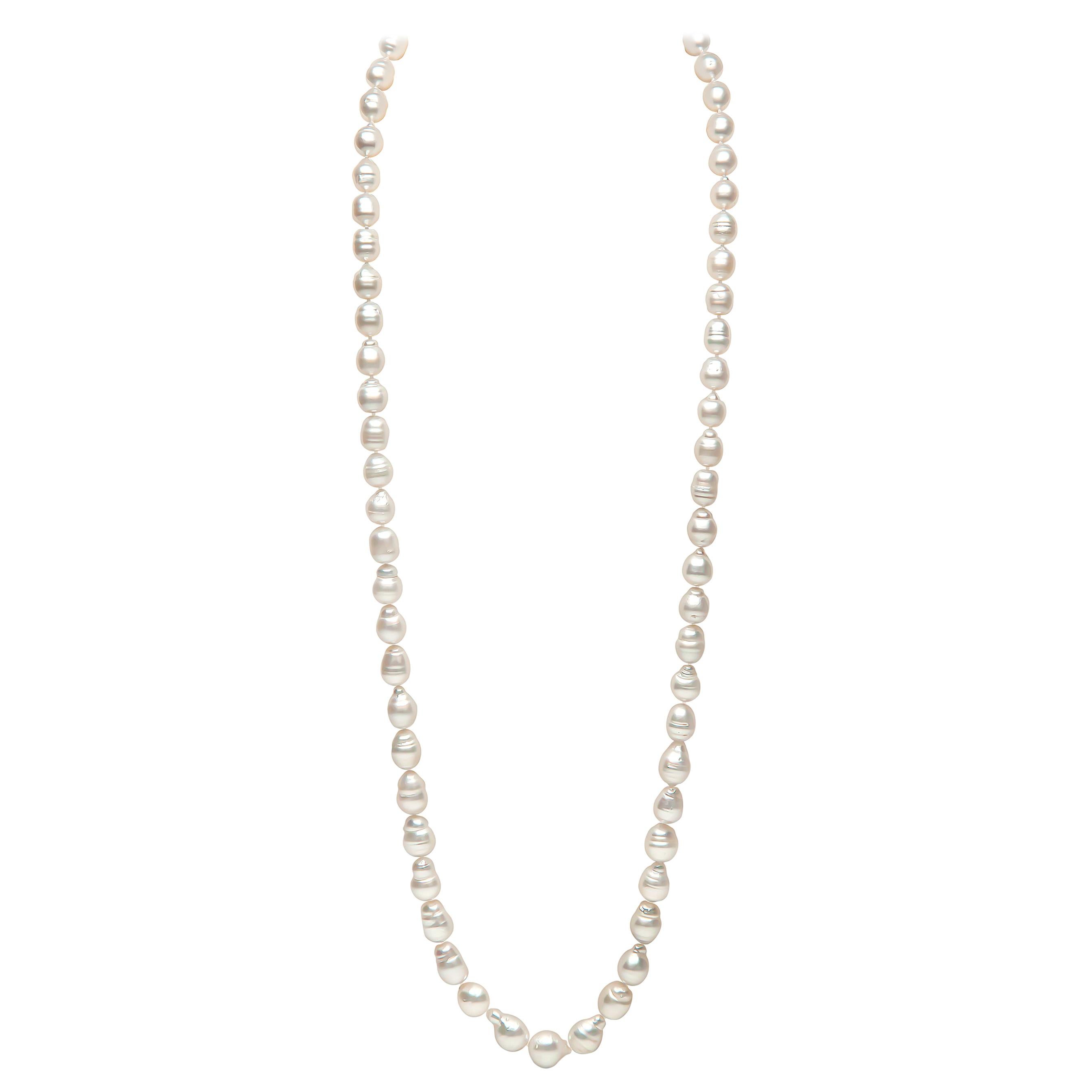 Yoko London Collier de perles baroques des mers du Sud en or blanc 18 carats