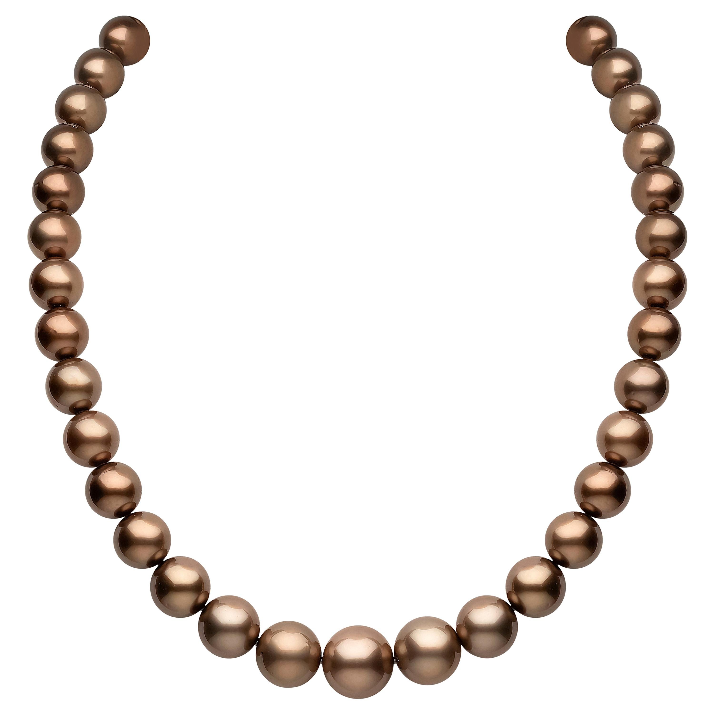Yoko London "Chocolate" Tahitian Pearl Necklace Set in 18 Karat Gold