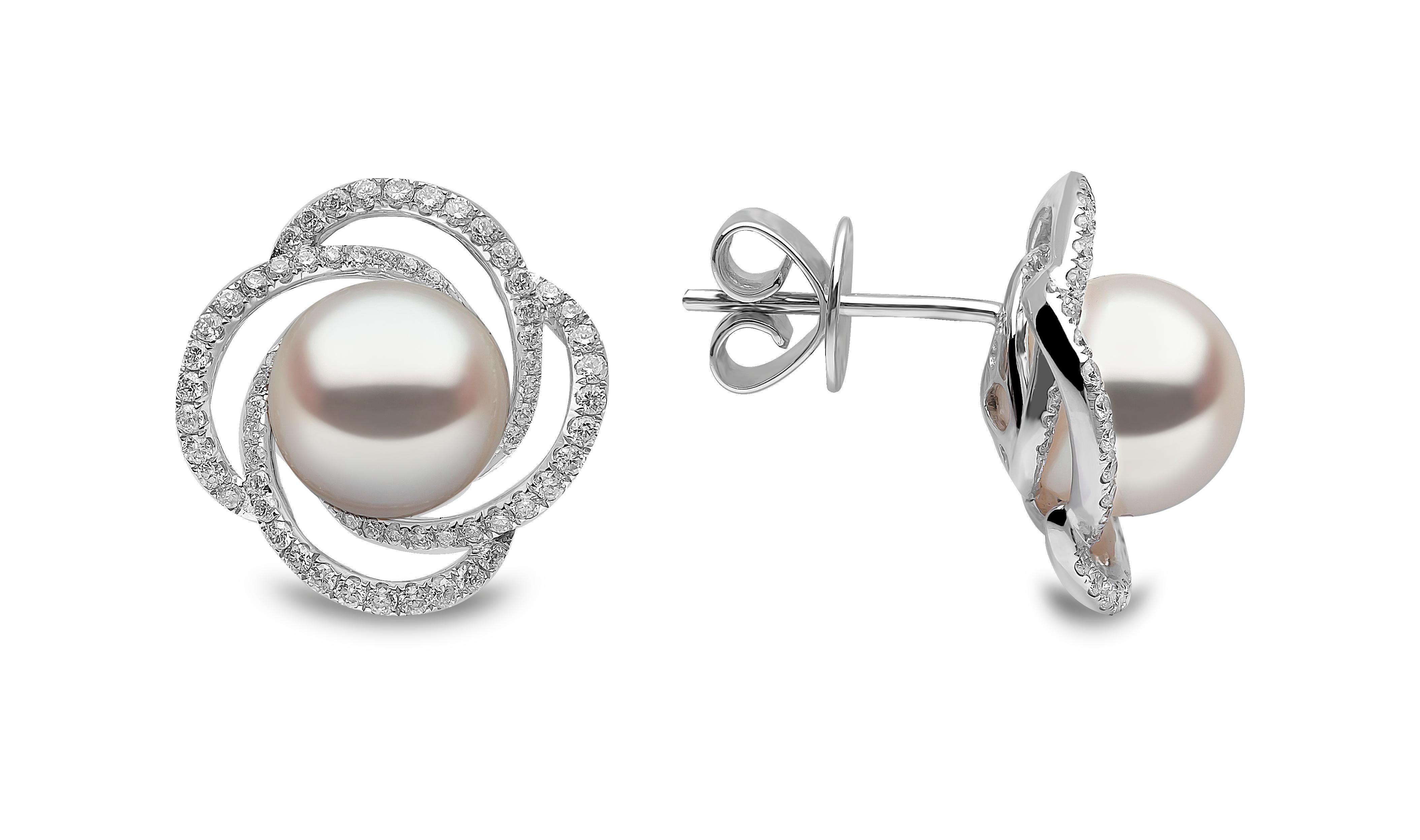 These lovely earrings by Yoko London feature lustrous freshwater pearls at the centre of a diamond floral-motif. An elegant design that exudes a timeless elegance, these delicate earrings will make a wonderful addition to any jewellery box and will