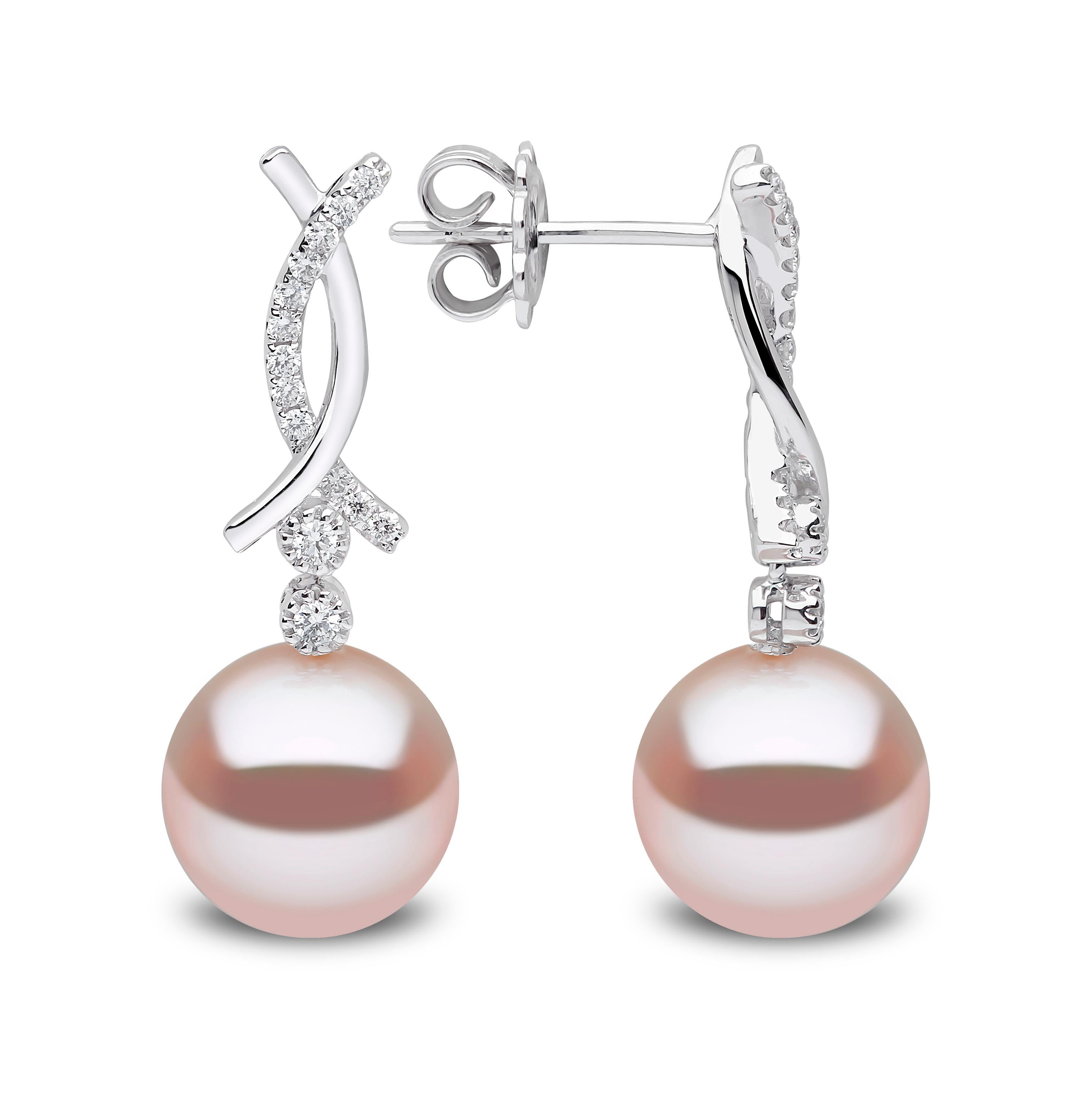 Yoko London Freshwater Pearl and Diamond Earring and Pendant in 18 Karat Gold For Sale 2