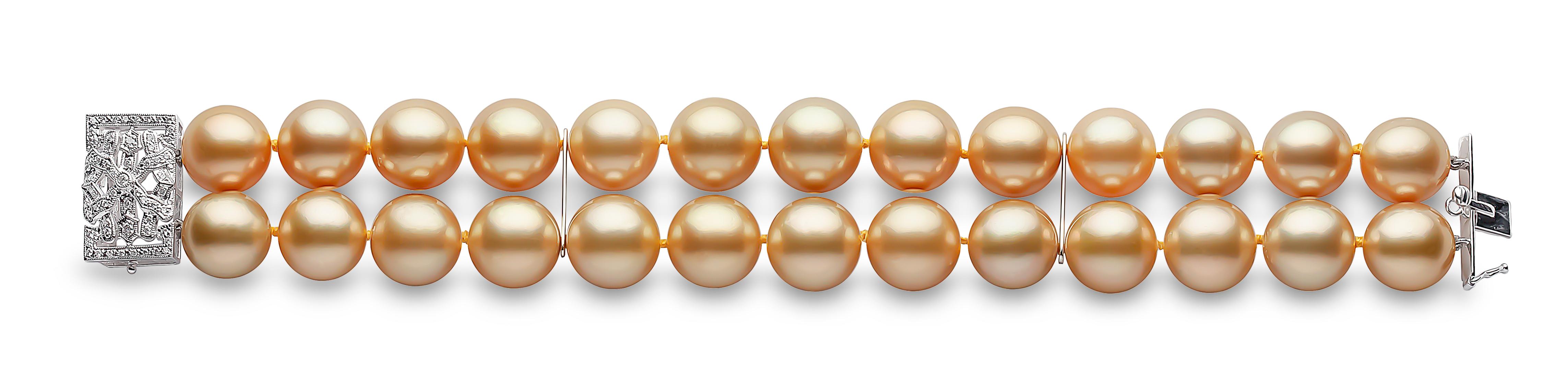 Modern Yoko London Golden South Sea Pearl and Diamond Bracelet in 18 Karat White Gold