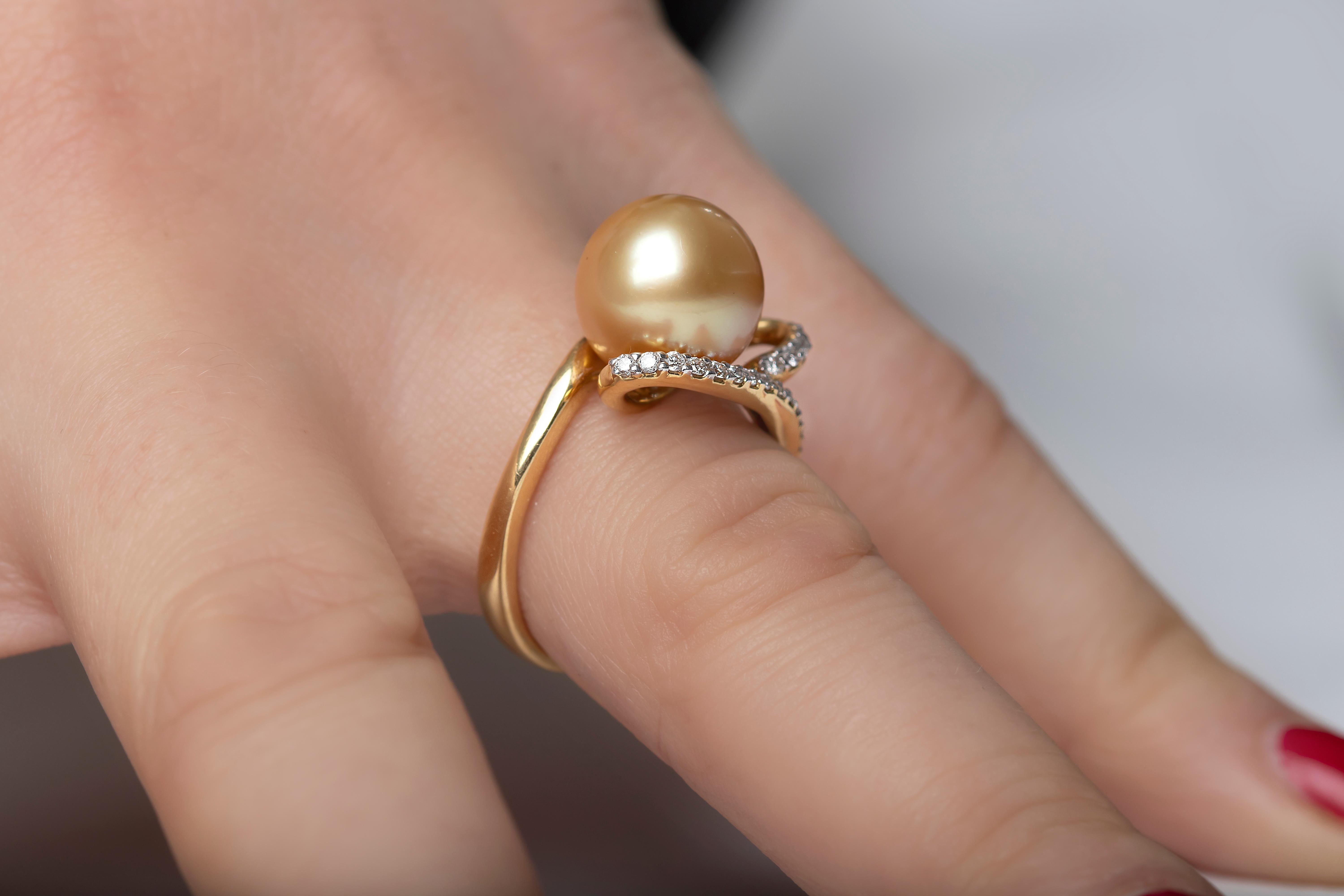golden south sea pearl rings