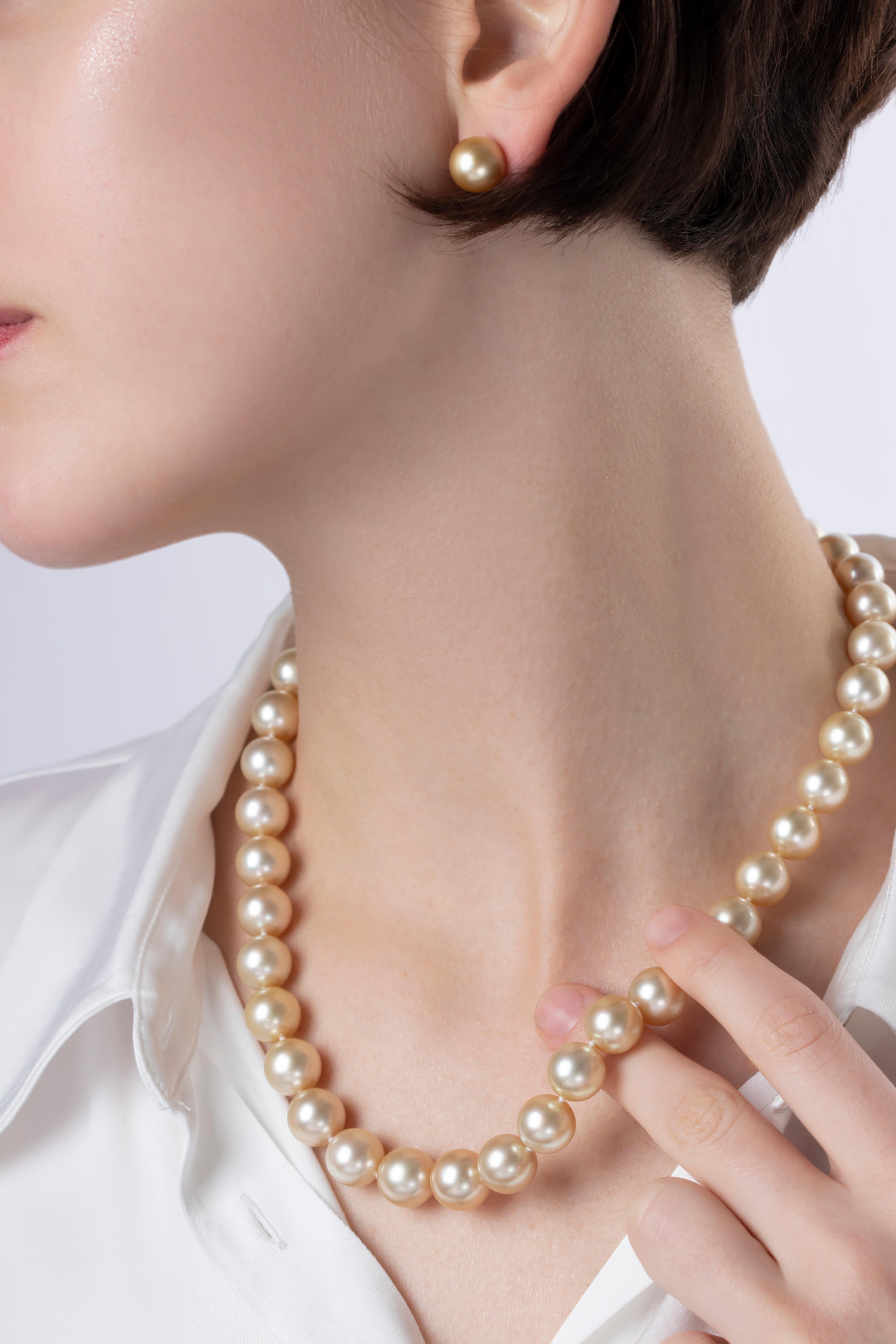 Comprised of timeless, jewellery box staples, our Classic collection is designed to last through the generations. Featuring pale Golden South Sea pearls set secured to an 18K white gold ball clasp, this necklace is both refined and elegant.
Other