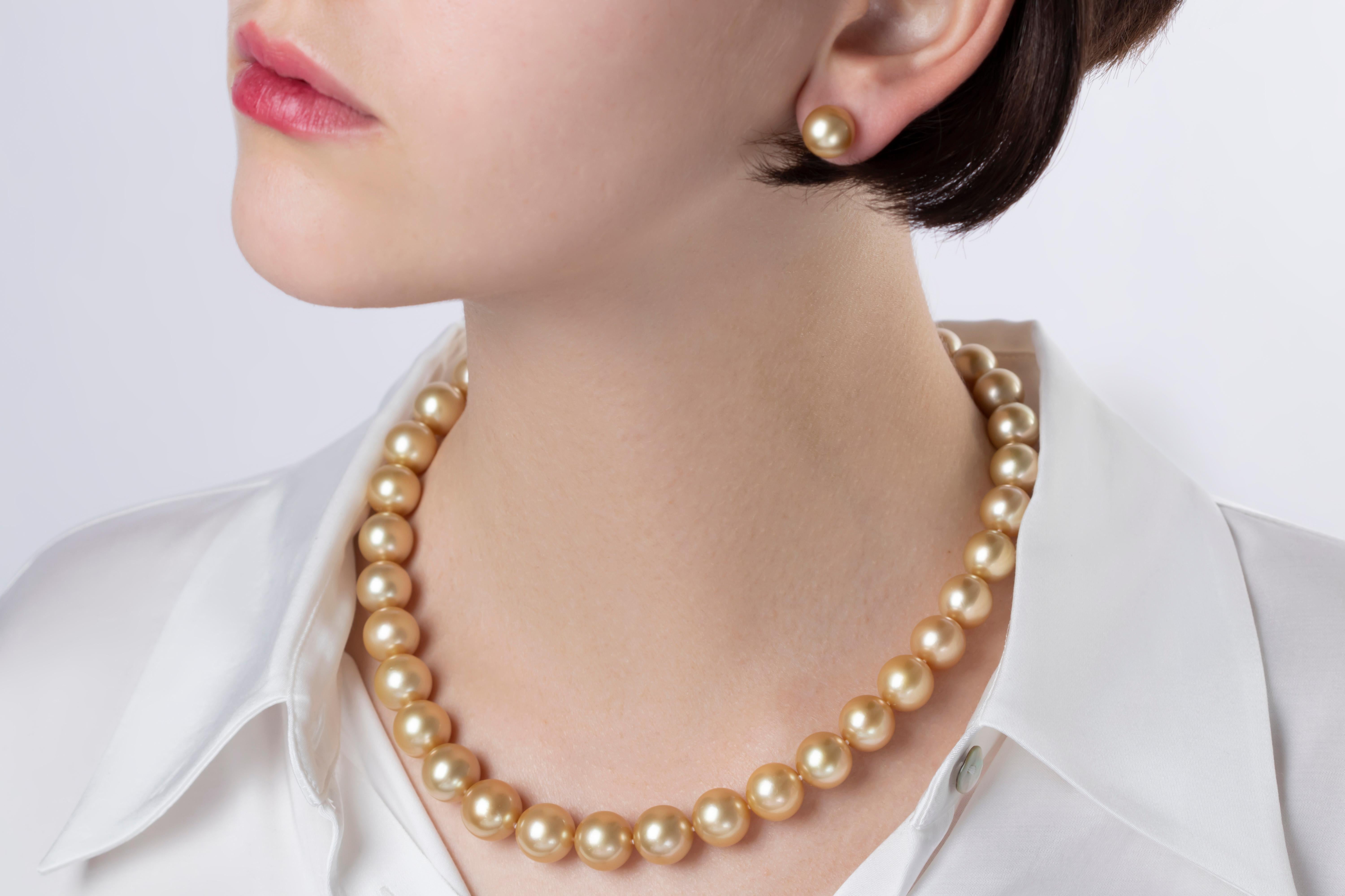 Comprised of timeless, jewellery box staples, our Classic collection is designed to last through the generations. Featuring vivid Golden South Sea pearls set in 18ct gold, this necklace is both classic and elegant.
Other sizes, qualities and lengths