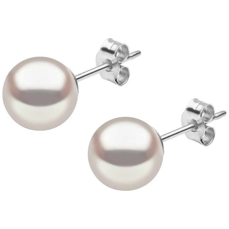 Yoko London Japanese Akoya Pearl Stud Earrings in 18 Karat White Gold For  Sale at 1stDibs | akoya pearl earrings, 7.5 mm pearl earrings