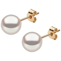 Yoko London Japanese Akoya Pearl Stud Earrings in 18 Karat Yellow Gold