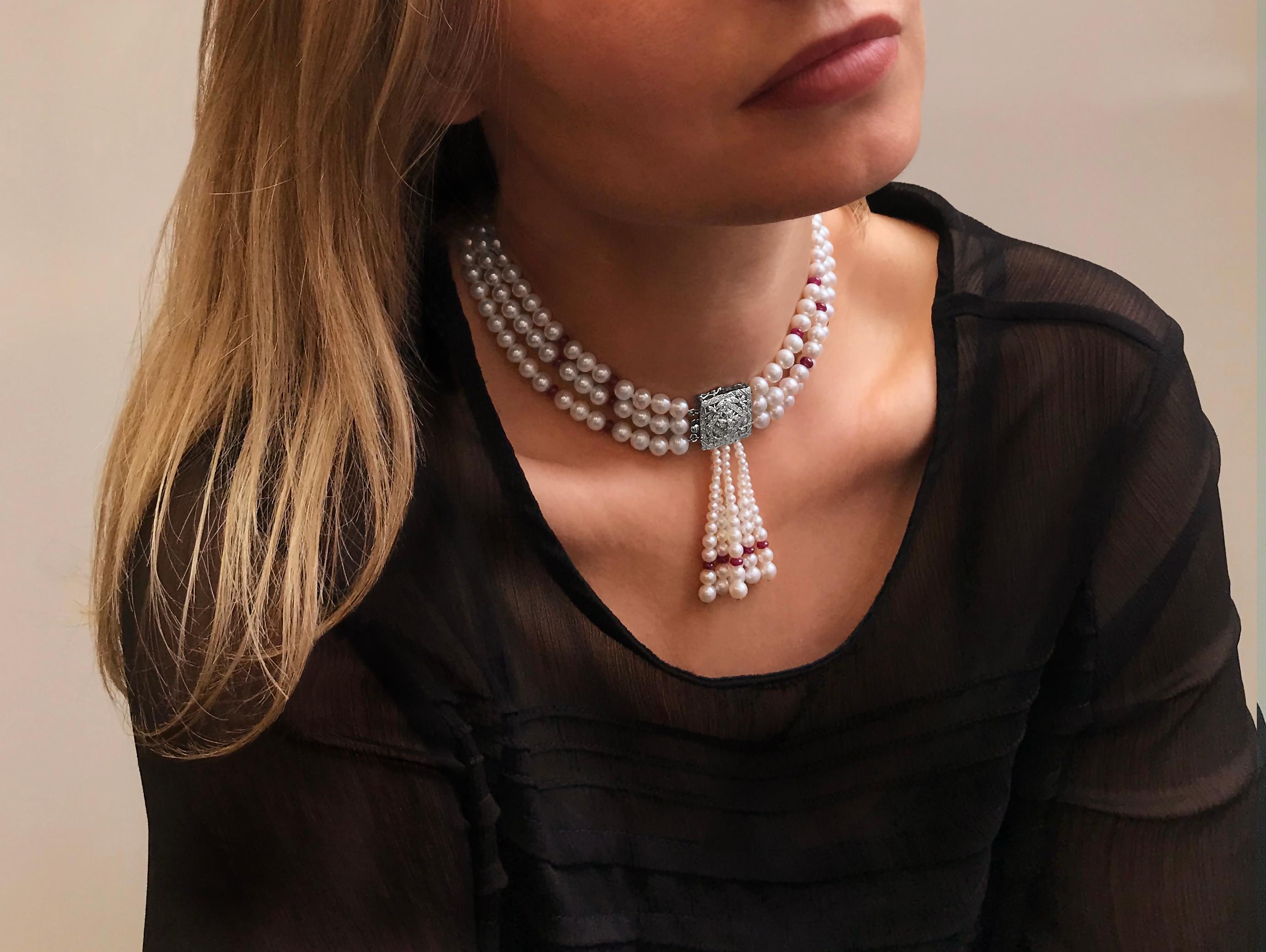 This unique three row choker by Yoko London features a sophisticated combination Ruby Rondelles and lustrous Cultured Freshwater Pearls, all of which have been hand-selected by Yoko London Experts to ensure a seamless finish. The choker is completed