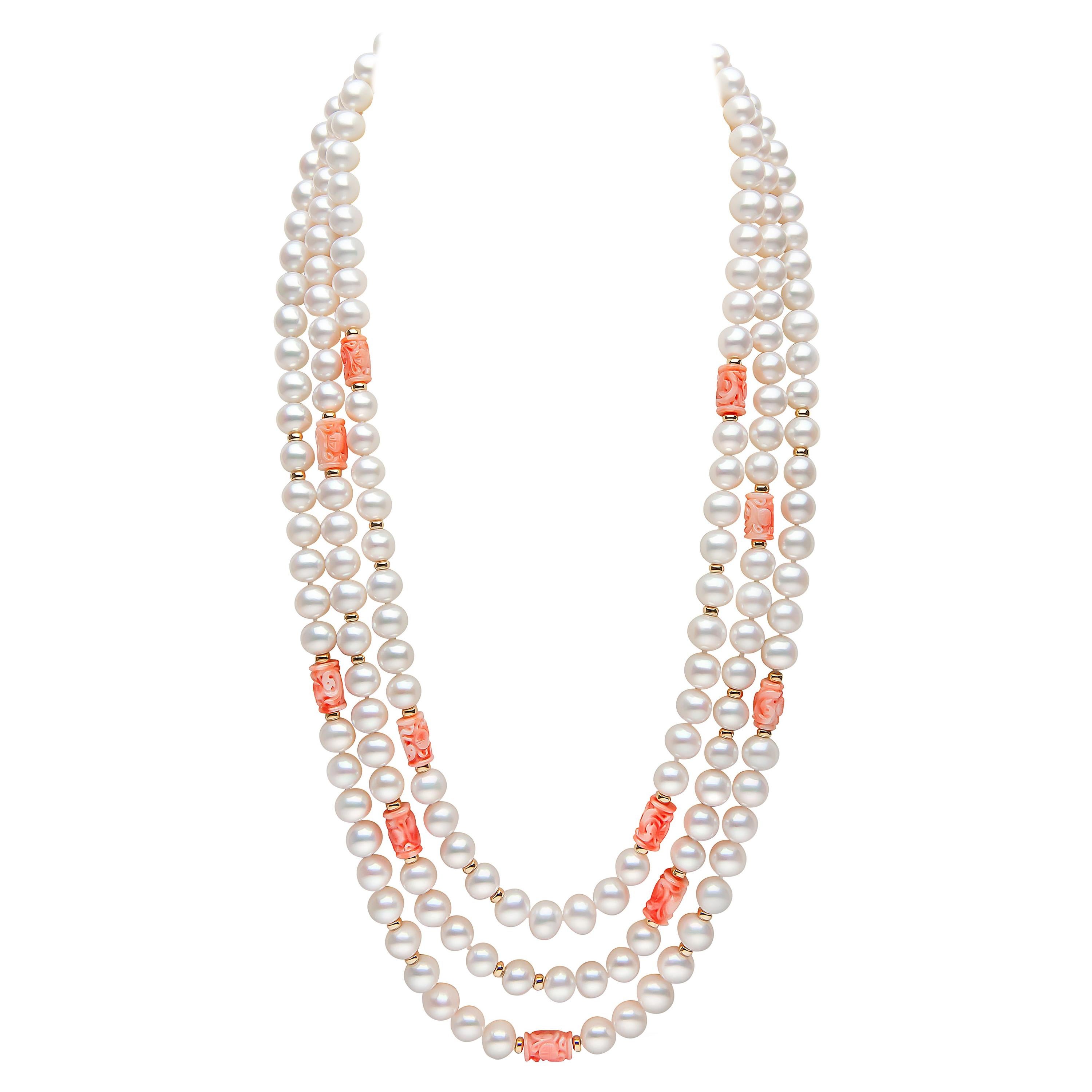 Yoko London Perlen Süßwasserperlen und Korallen Halskette aus 18 Karat Gelbgold