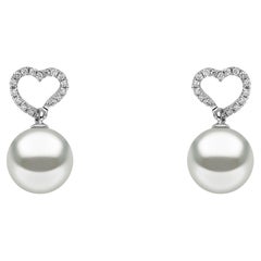 Boucles d'oreilles Yoko London en or blanc 18 carats avec perles des mers du Sud et diamants