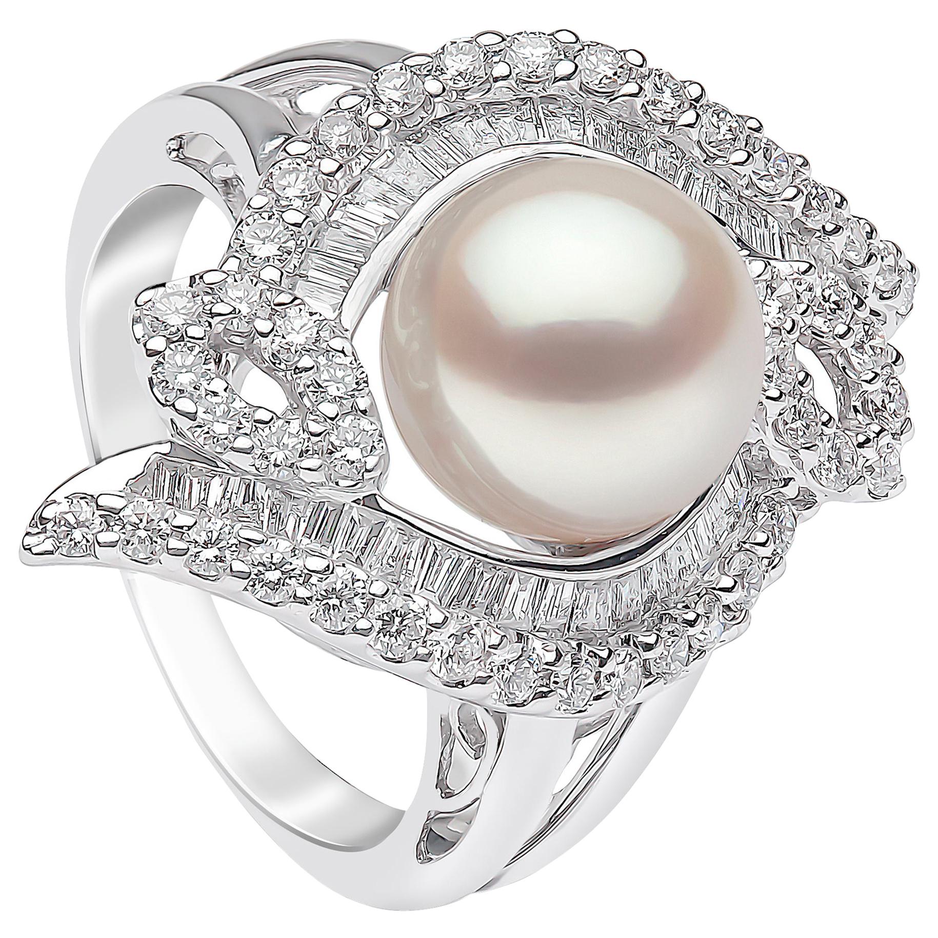 Bague Yoko London en or blanc 18 carats avec perles des mers du Sud et diamants
